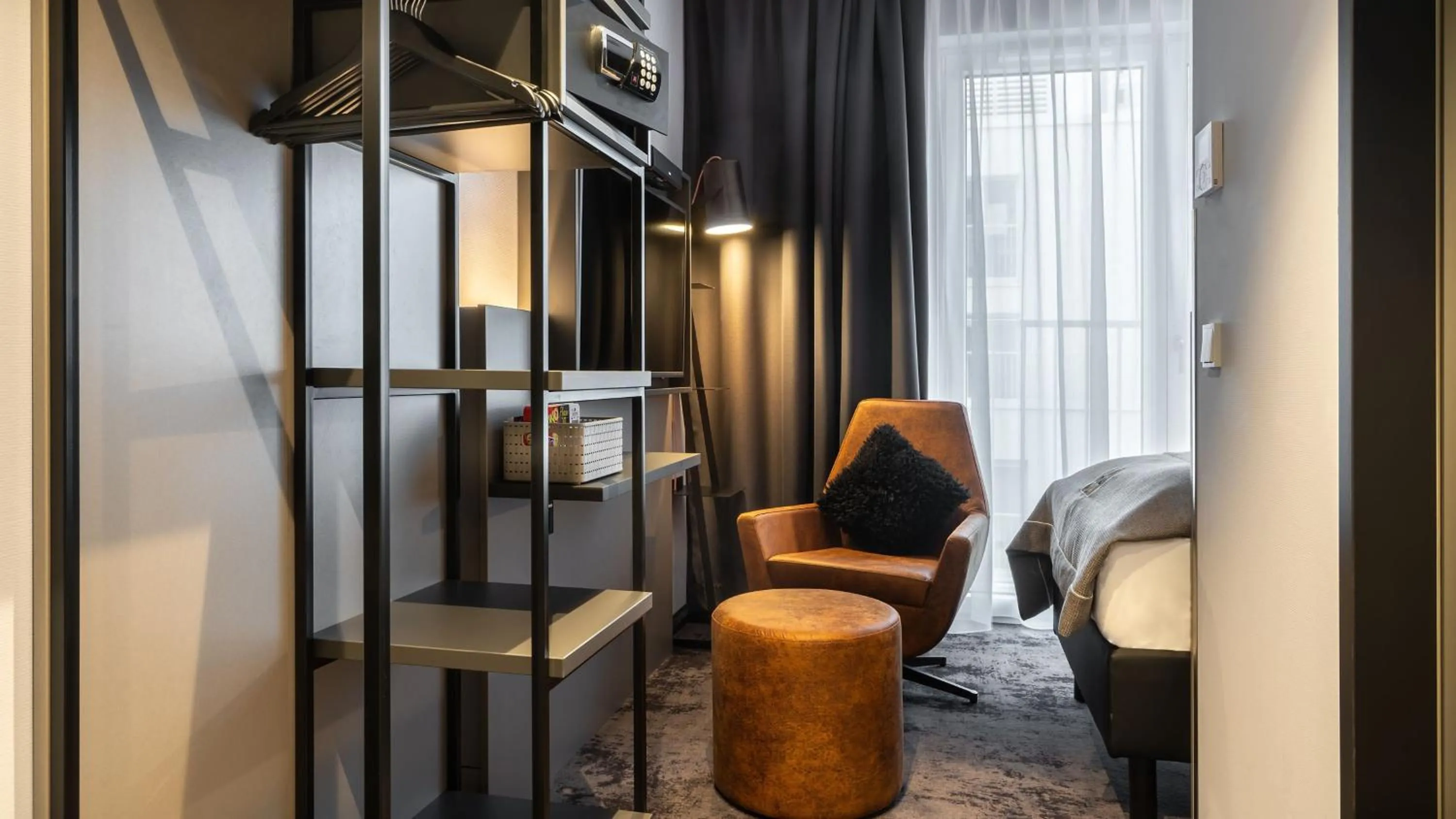 Photo of the whole room in Holiday Inn - the niu, Charly Frankfurt City by IHG