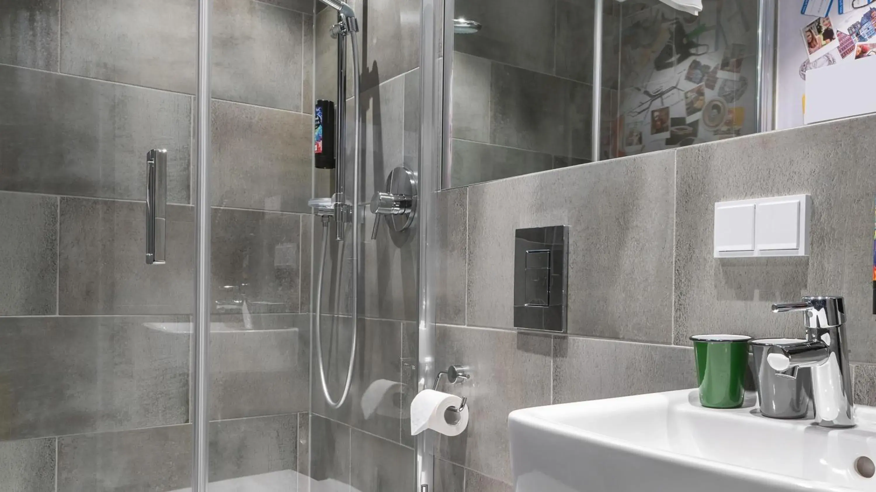 Standard Room in Holiday Inn - the niu, Charly Frankfurt City by IHG Standard Room in Holiday Inn - the niu, Charly Frankfurt City by IHG