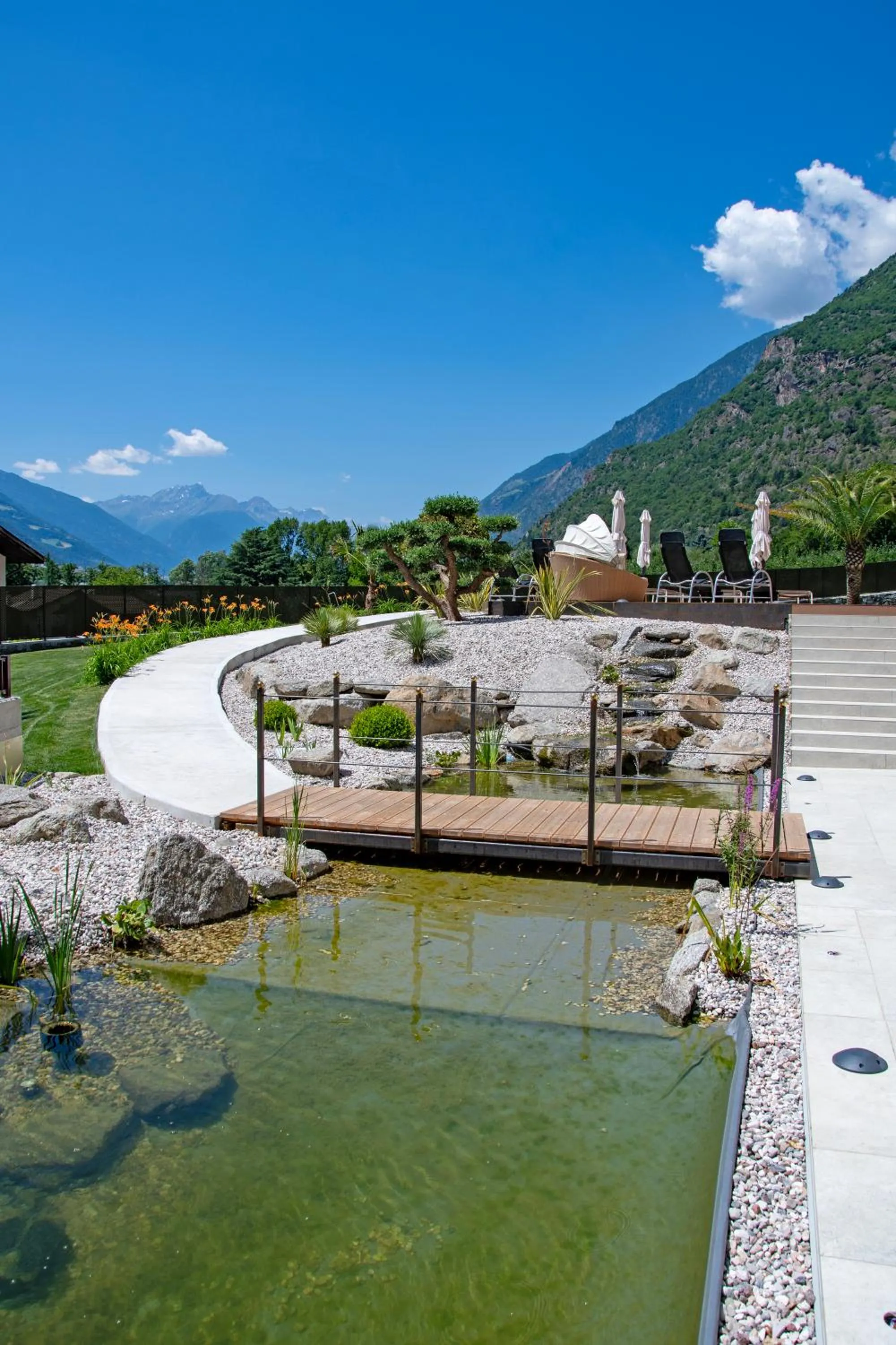 Property building in Hotel Nocturnes