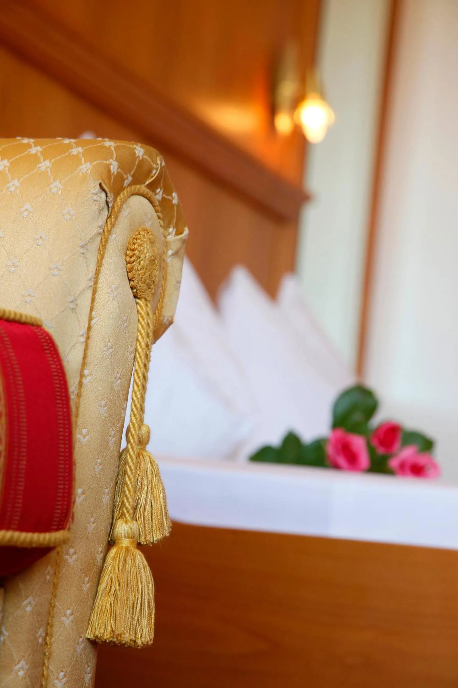 Seating area, Bed in Hotel Nocturnes