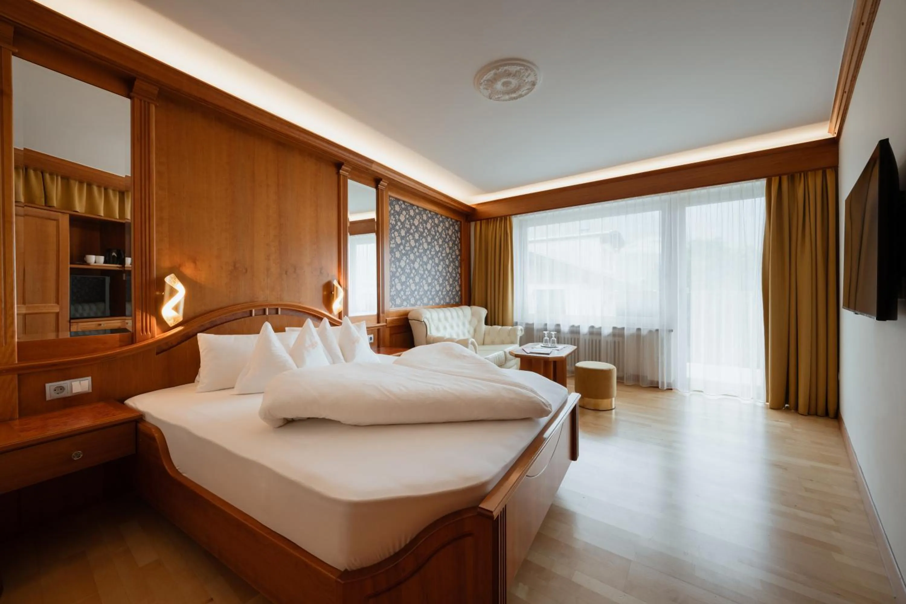 Photo of the whole room, Bed in Hotel Nocturnes