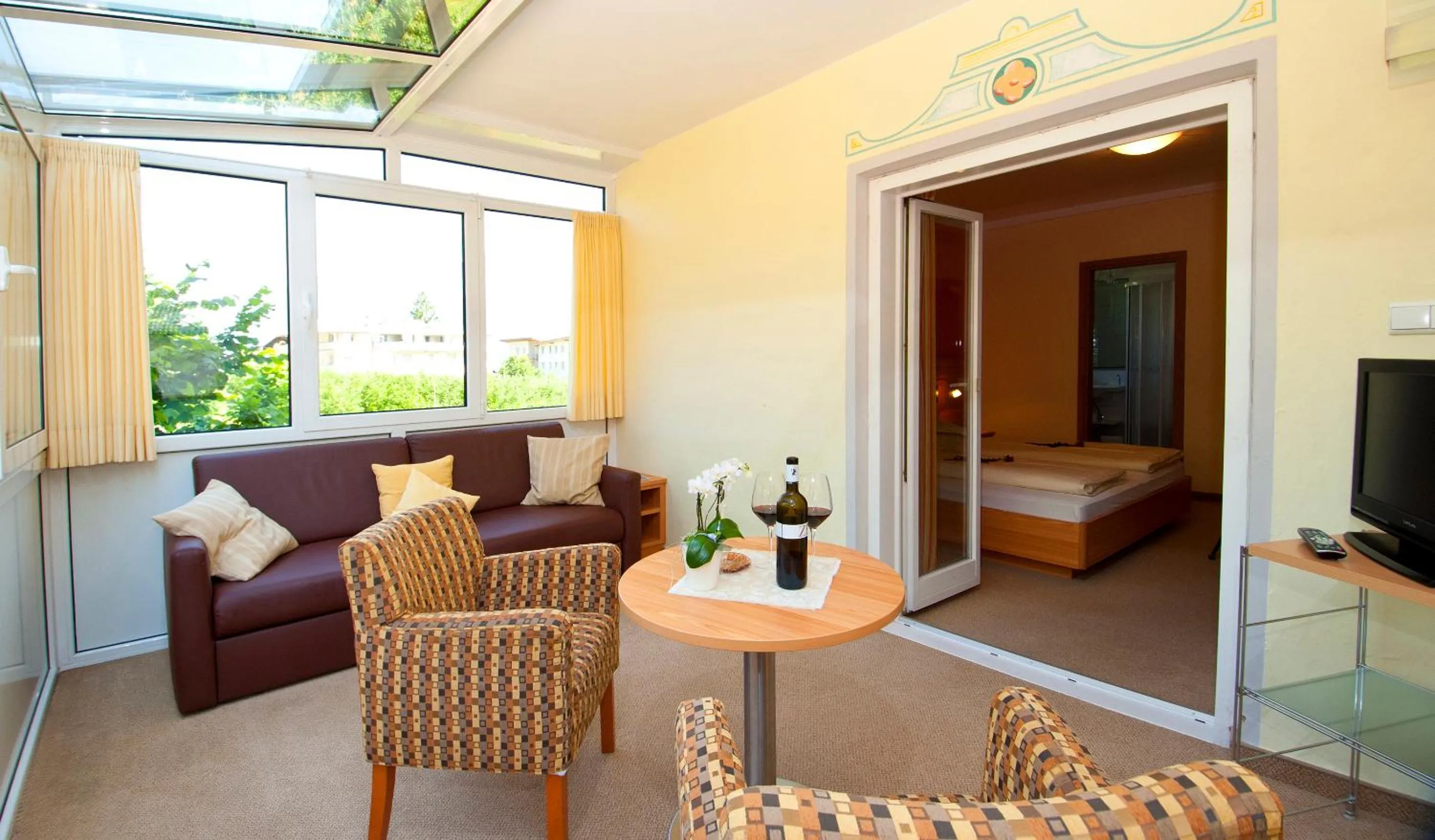 Photo of the whole room in Hotel Mehrhauser