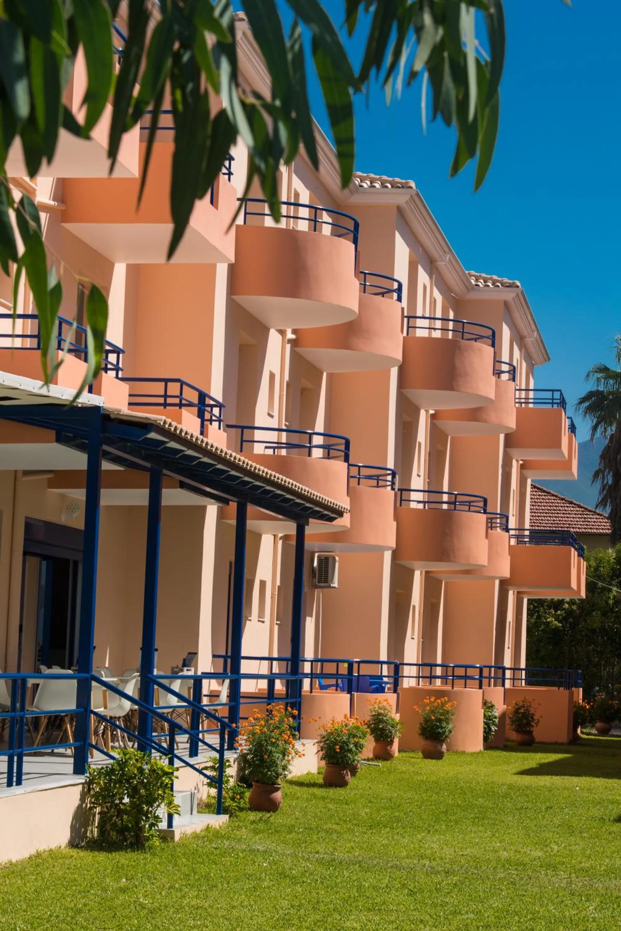 Garden in Akroyiali Resort