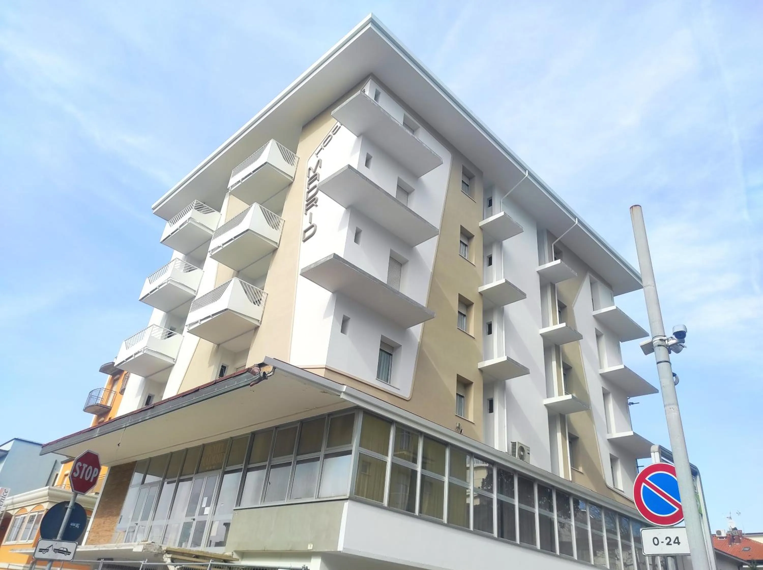 Street view in Hotel Madrid