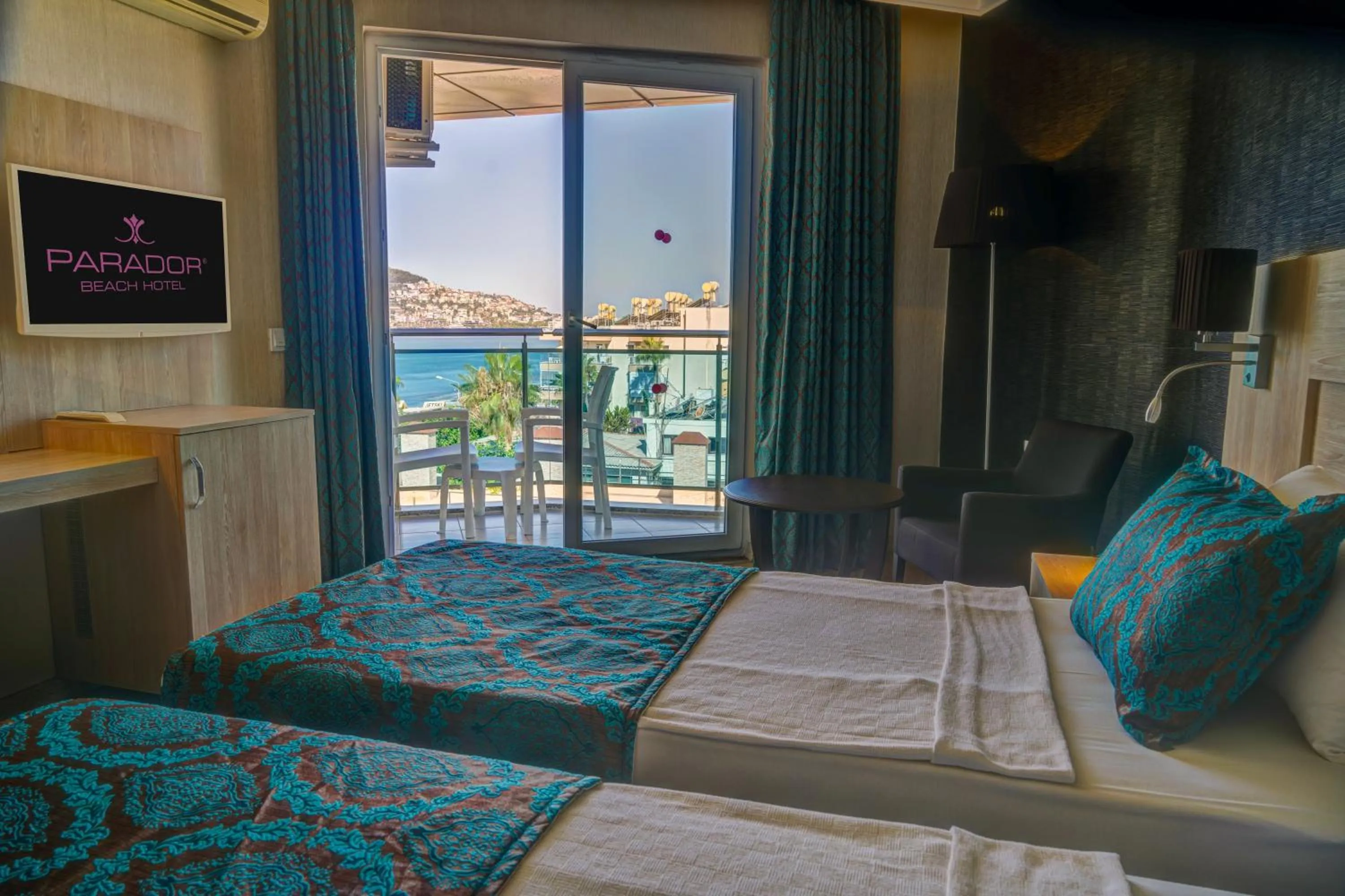 Bed in Parador Beach Hotel All Inclusive