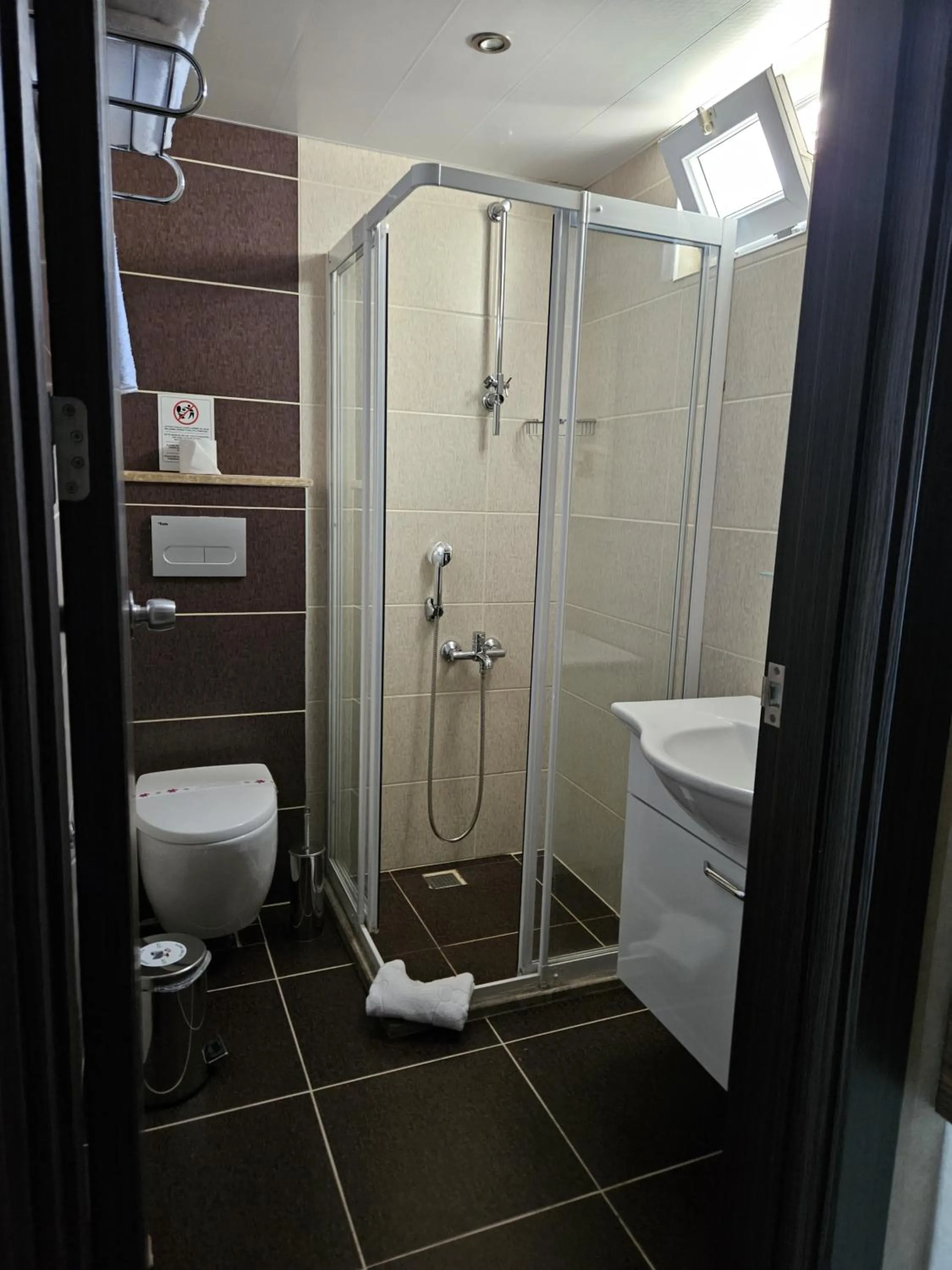 Bathroom in Parador Beach Hotel All Inclusive