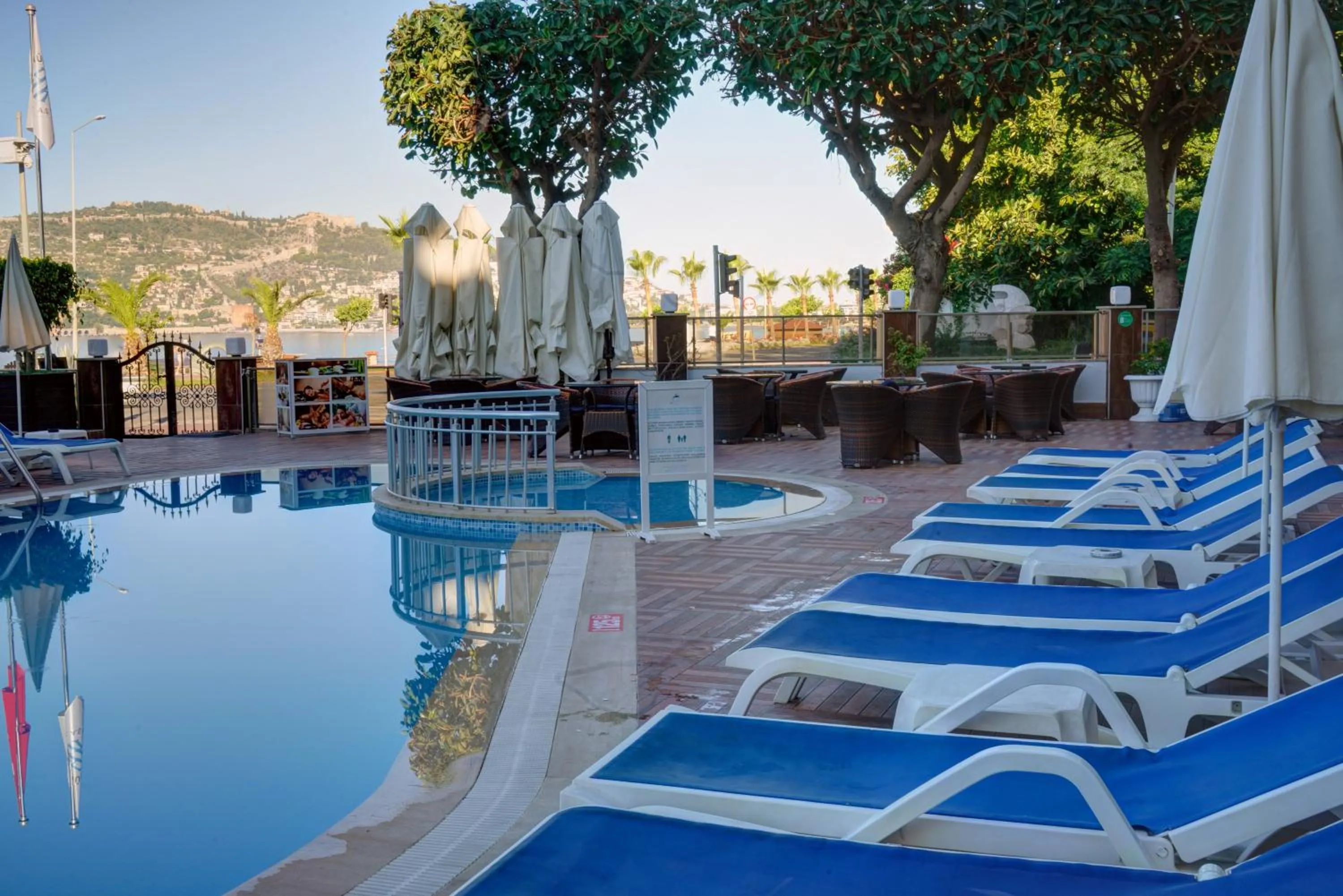 Day in Parador Beach Hotel All Inclusive