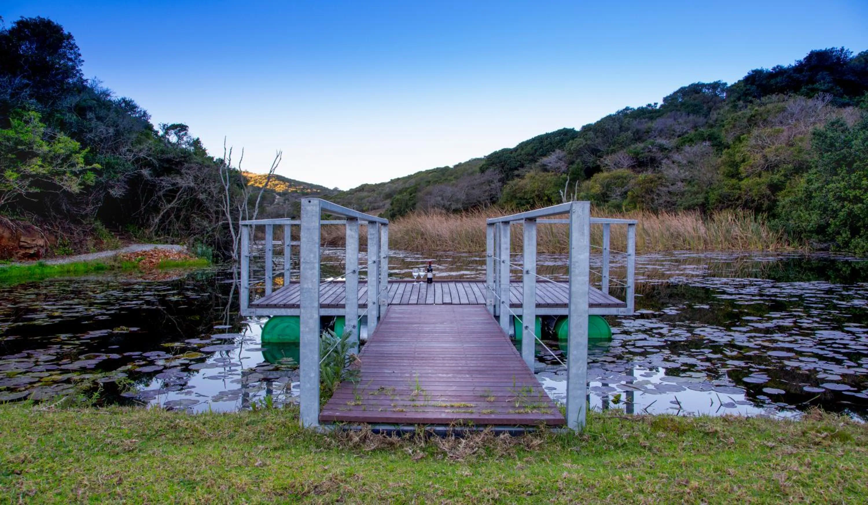 People in Thunzi Bush Lodge