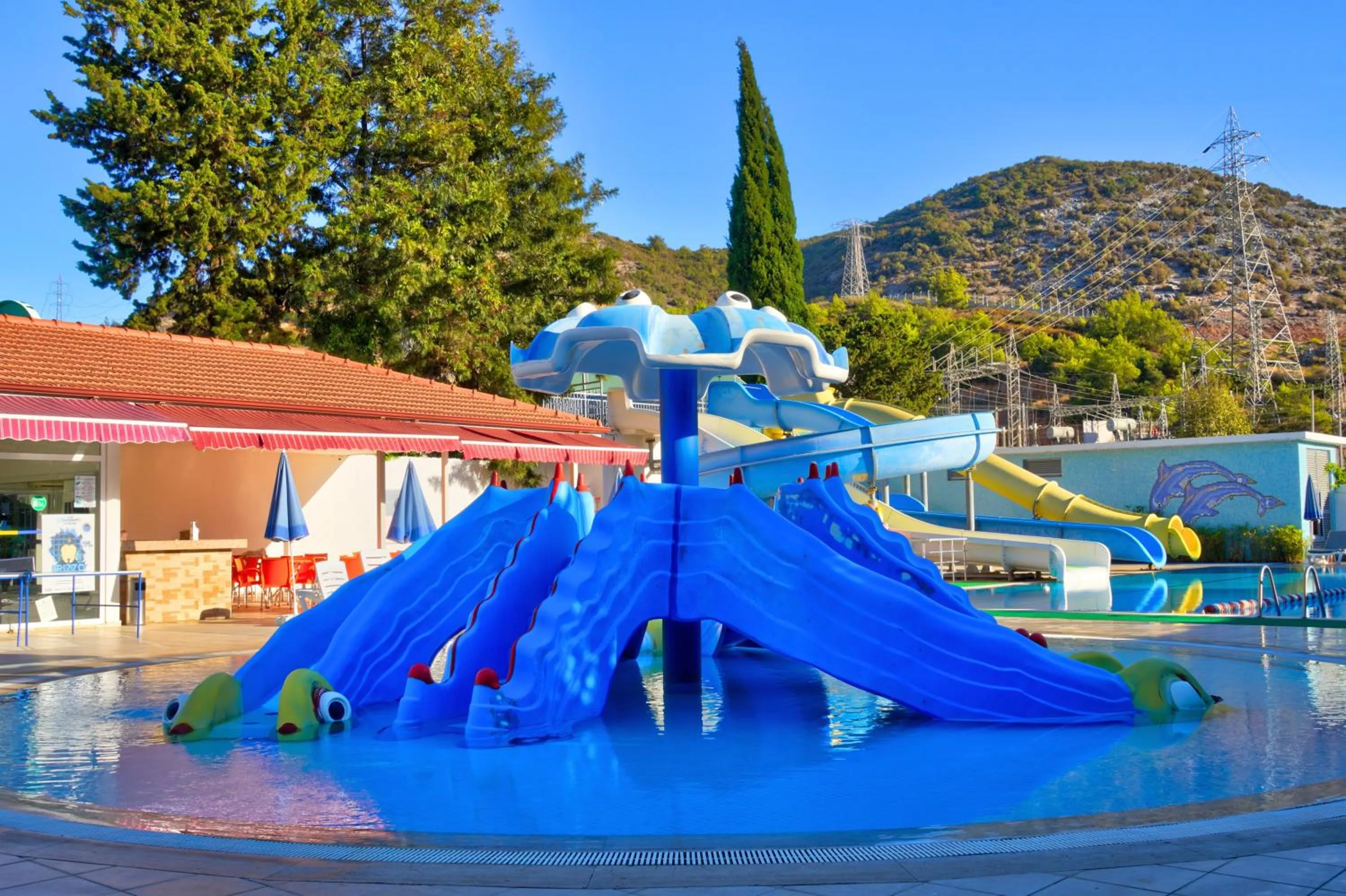 Swimming pool in Blue Fish Hotel All Inclusive