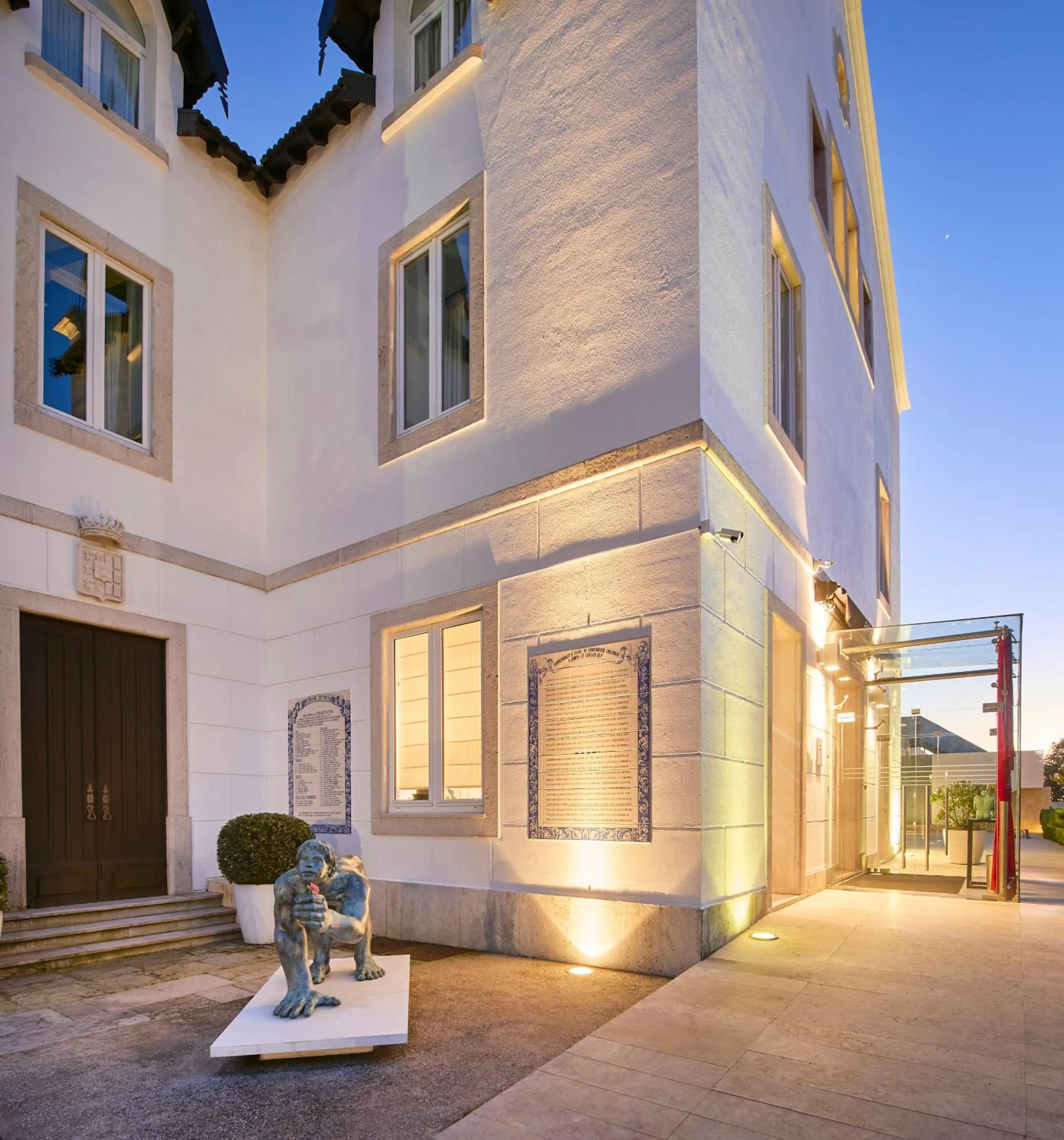 Property building in Farol Hotel