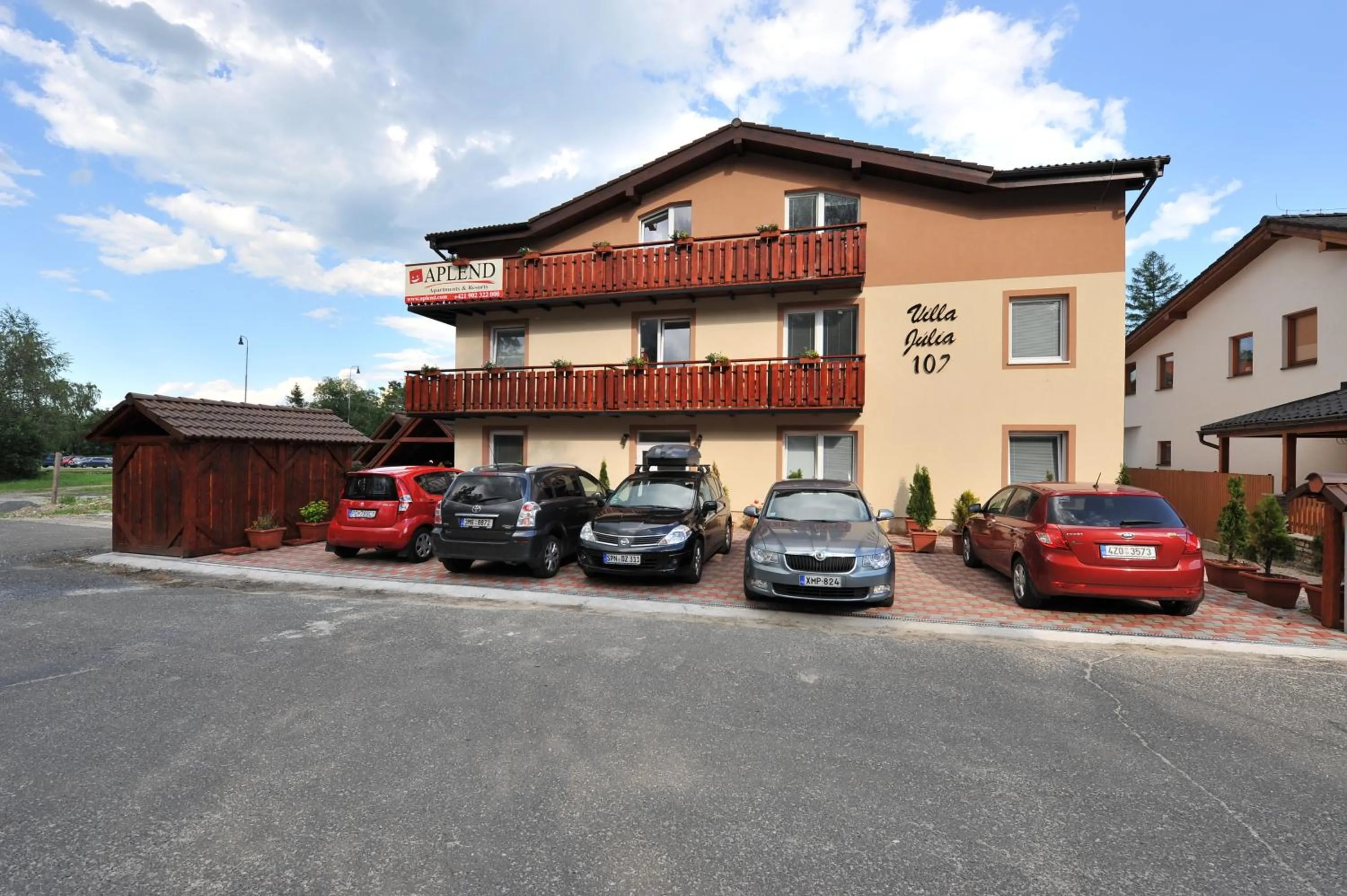 Facade/entrance in APLEND Vila Júlia