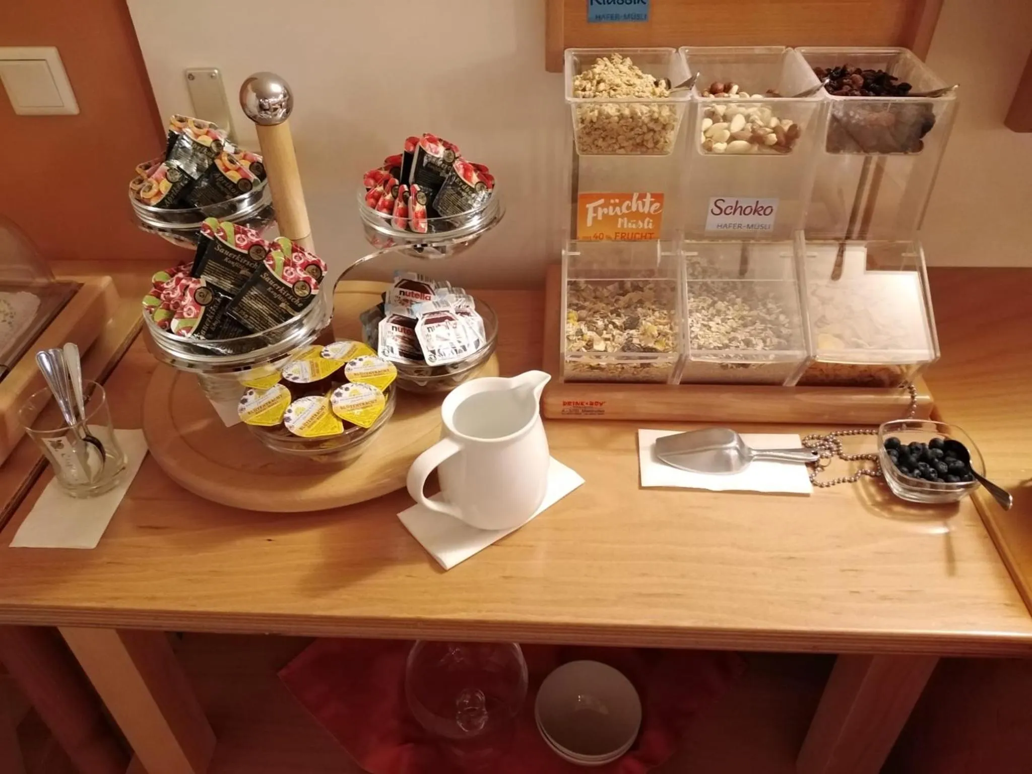 Breakfast in Hotel Garni Haus zum Gutenberg