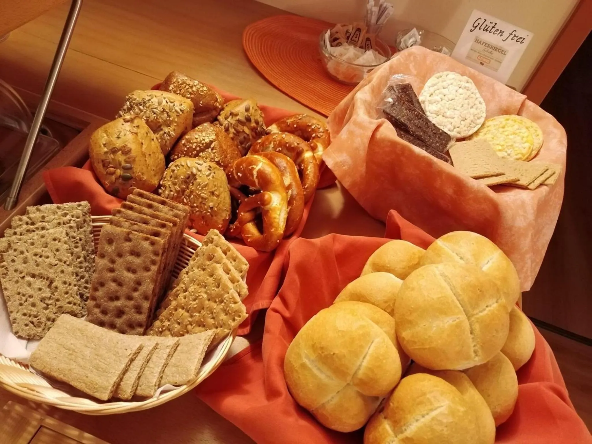 Breakfast in Hotel Garni Haus zum Gutenberg