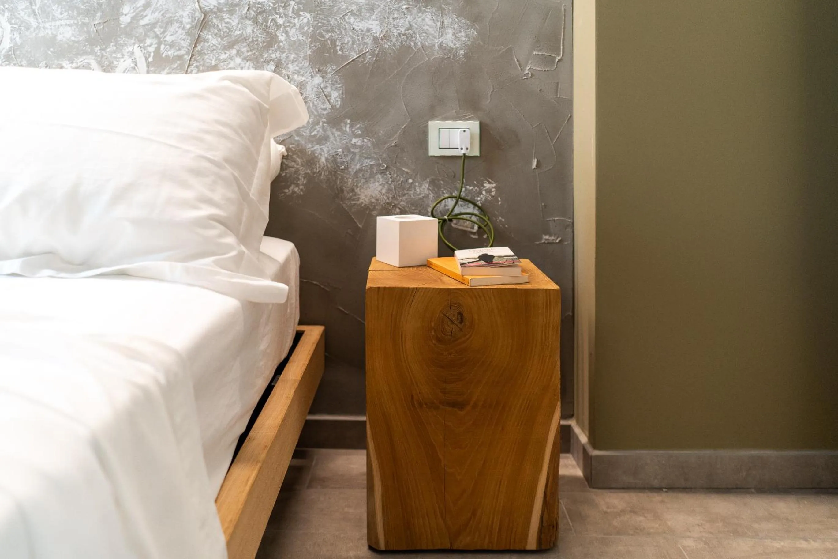 Decorative detail, Bed in B&B Dei Poeti