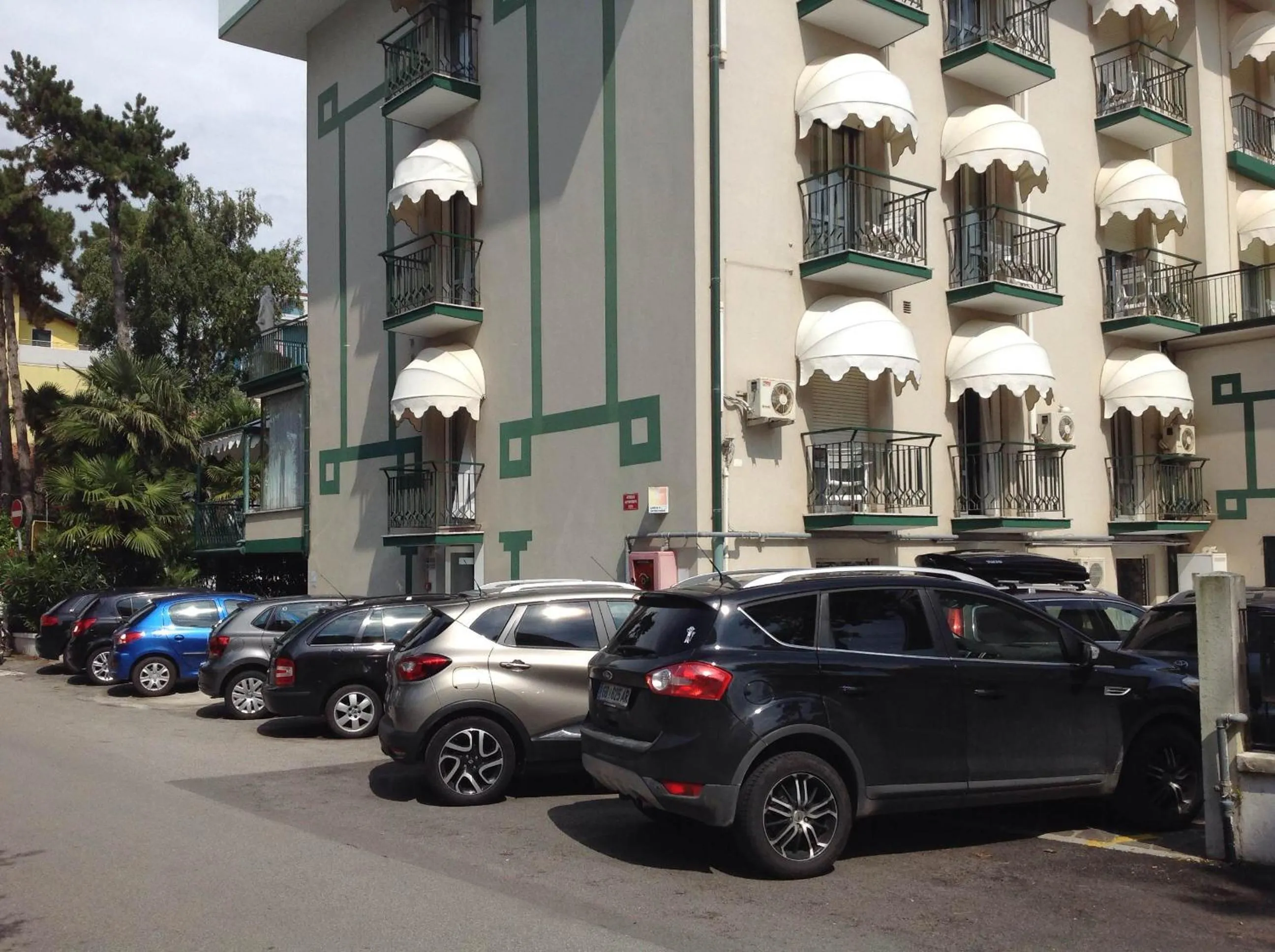 Facade/entrance in Hotel Janeiro