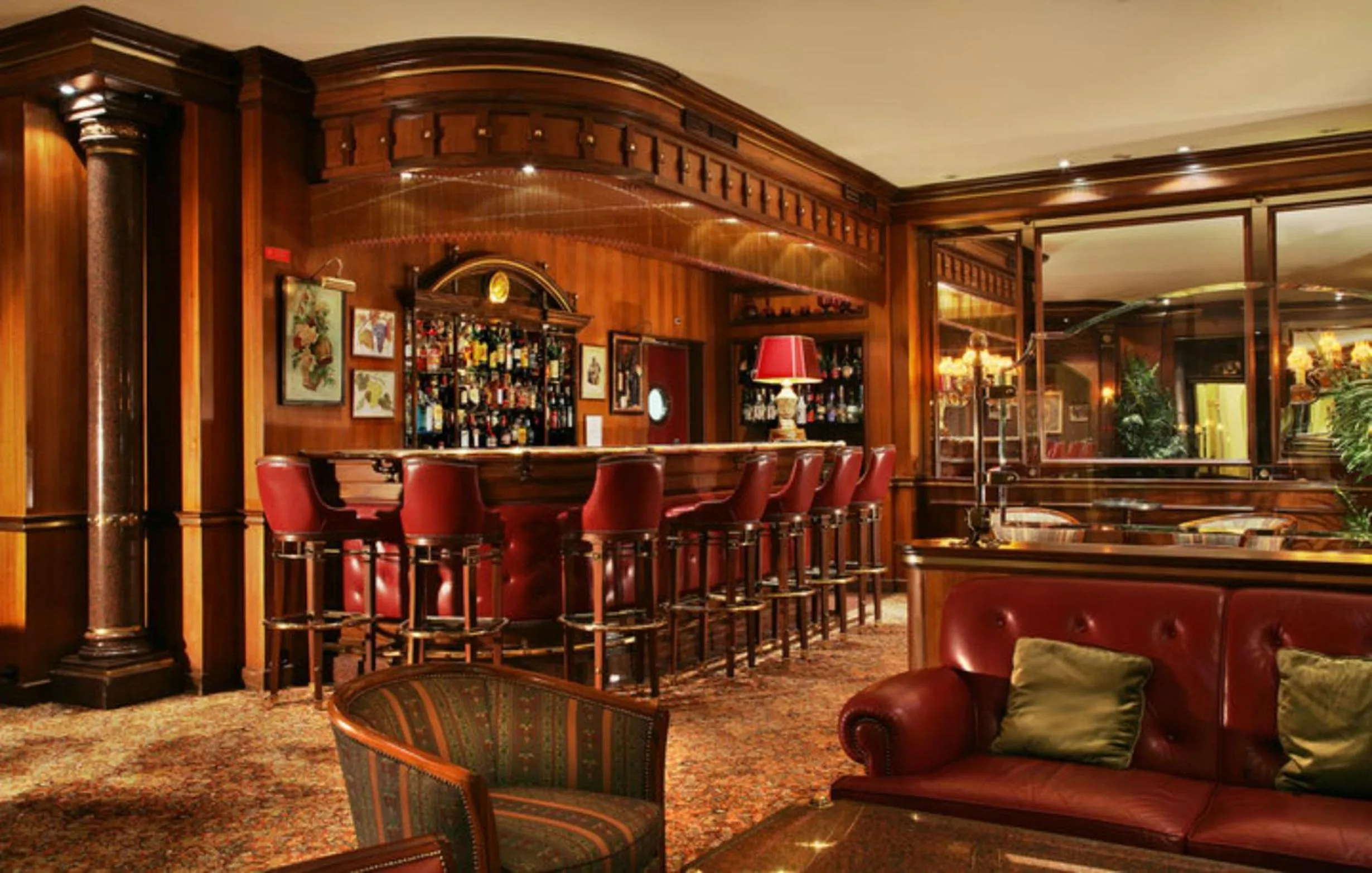 Lounge or bar in Hotel Avenida Palace