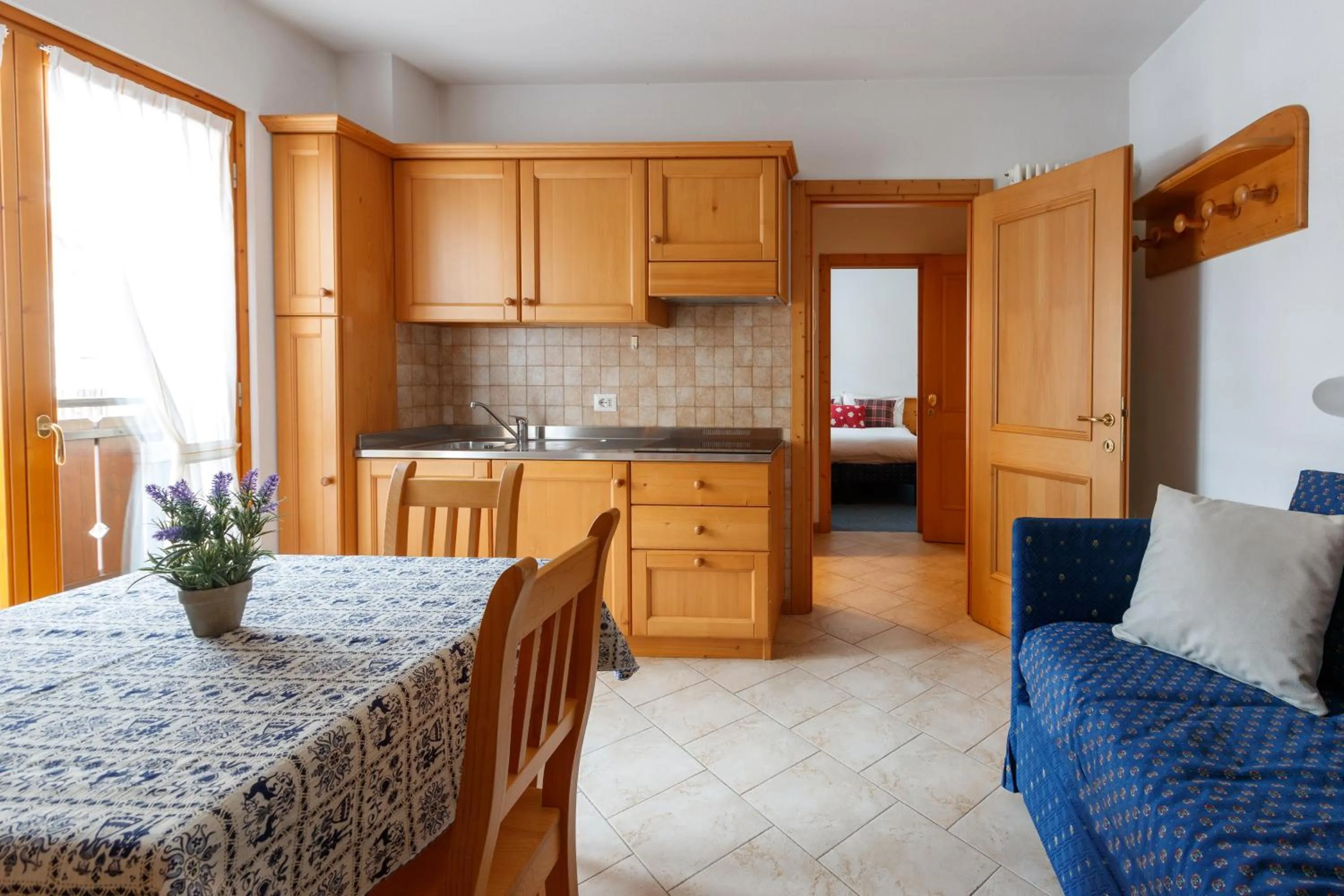 Photo of the whole room, Bed in Residence Sci Sport