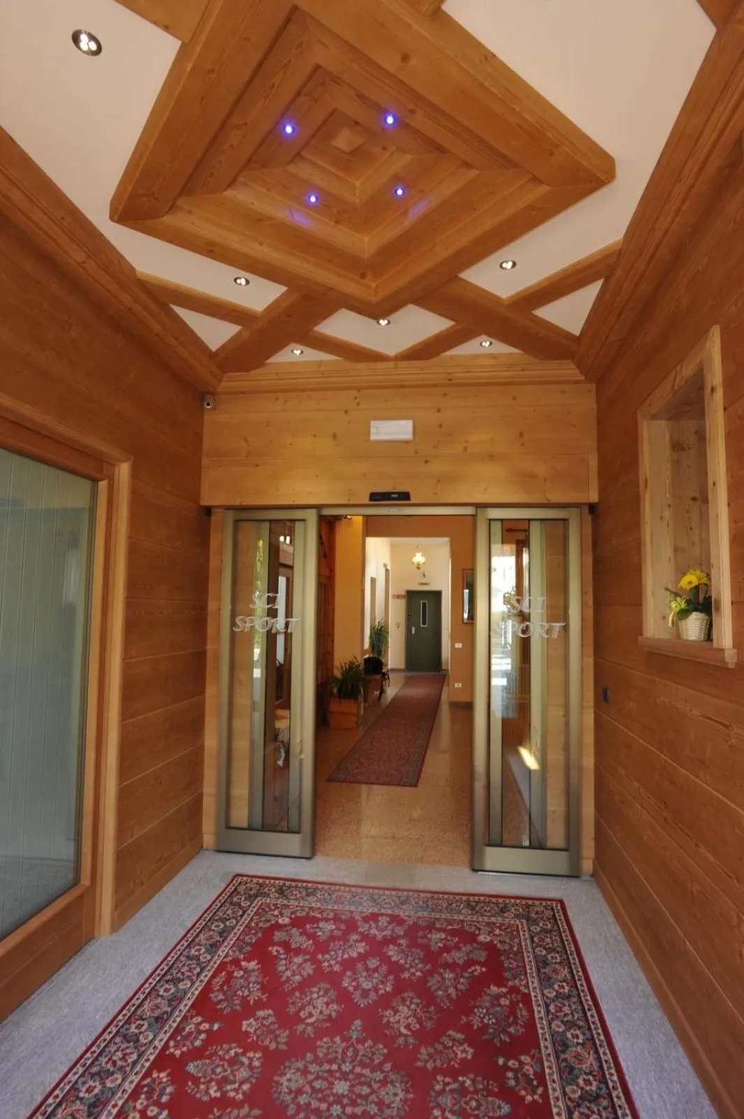 Facade/entrance in Residence Sci Sport