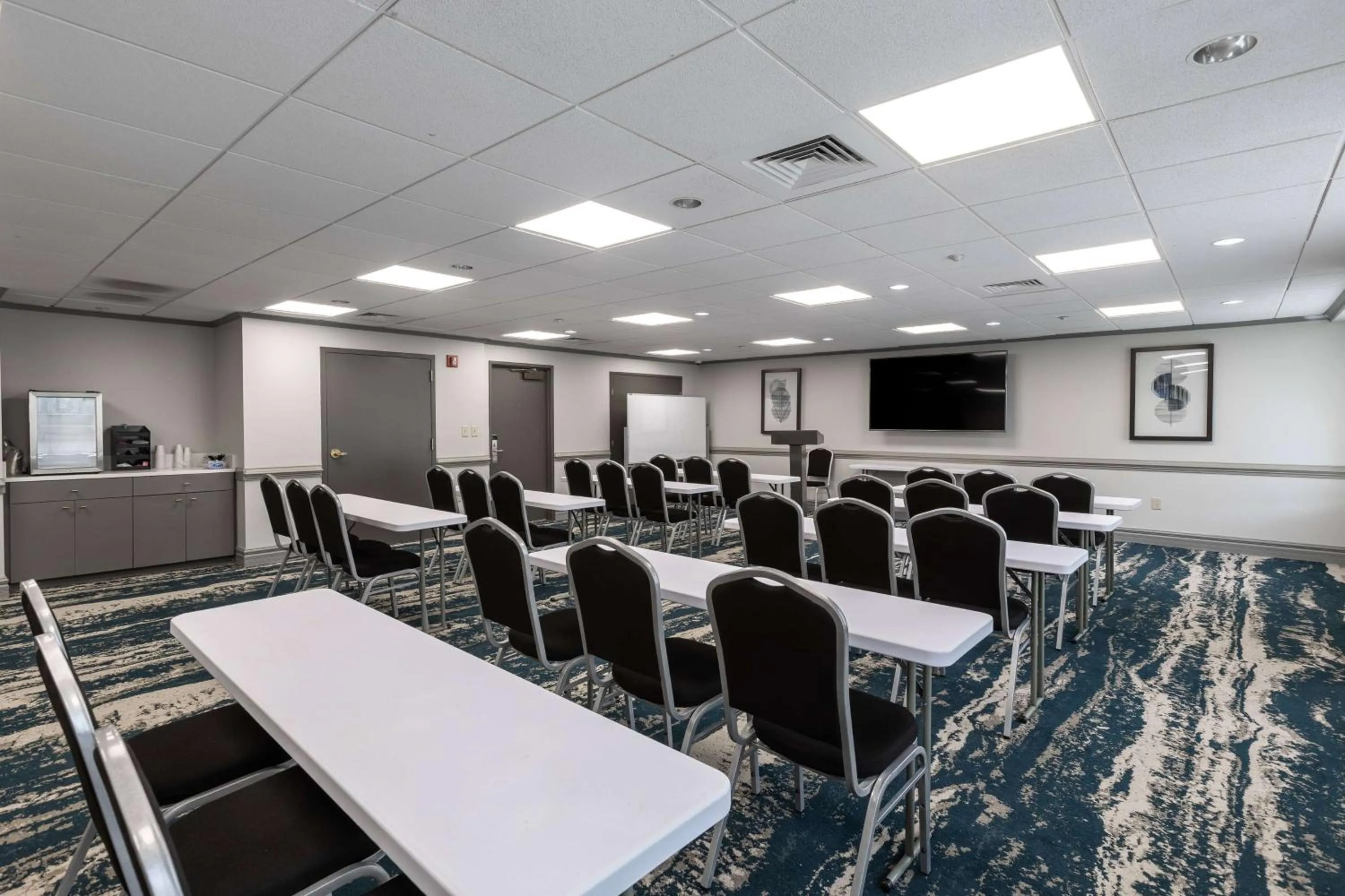 Meeting/conference room in Wingate by Wyndham Charlotte Concord Mills/Speedway