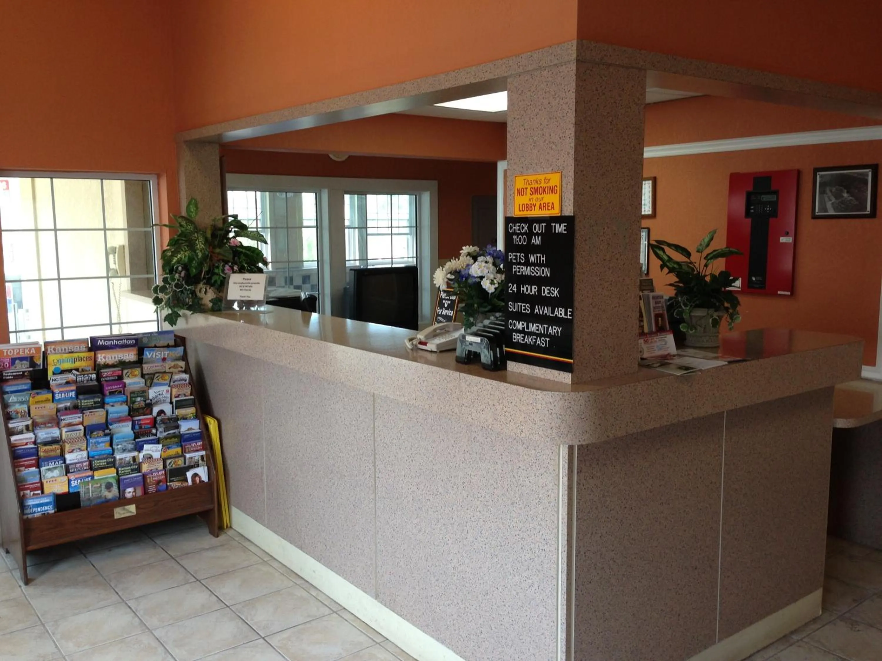 Lobby or reception in Americas Stay Inn-Leavenworth