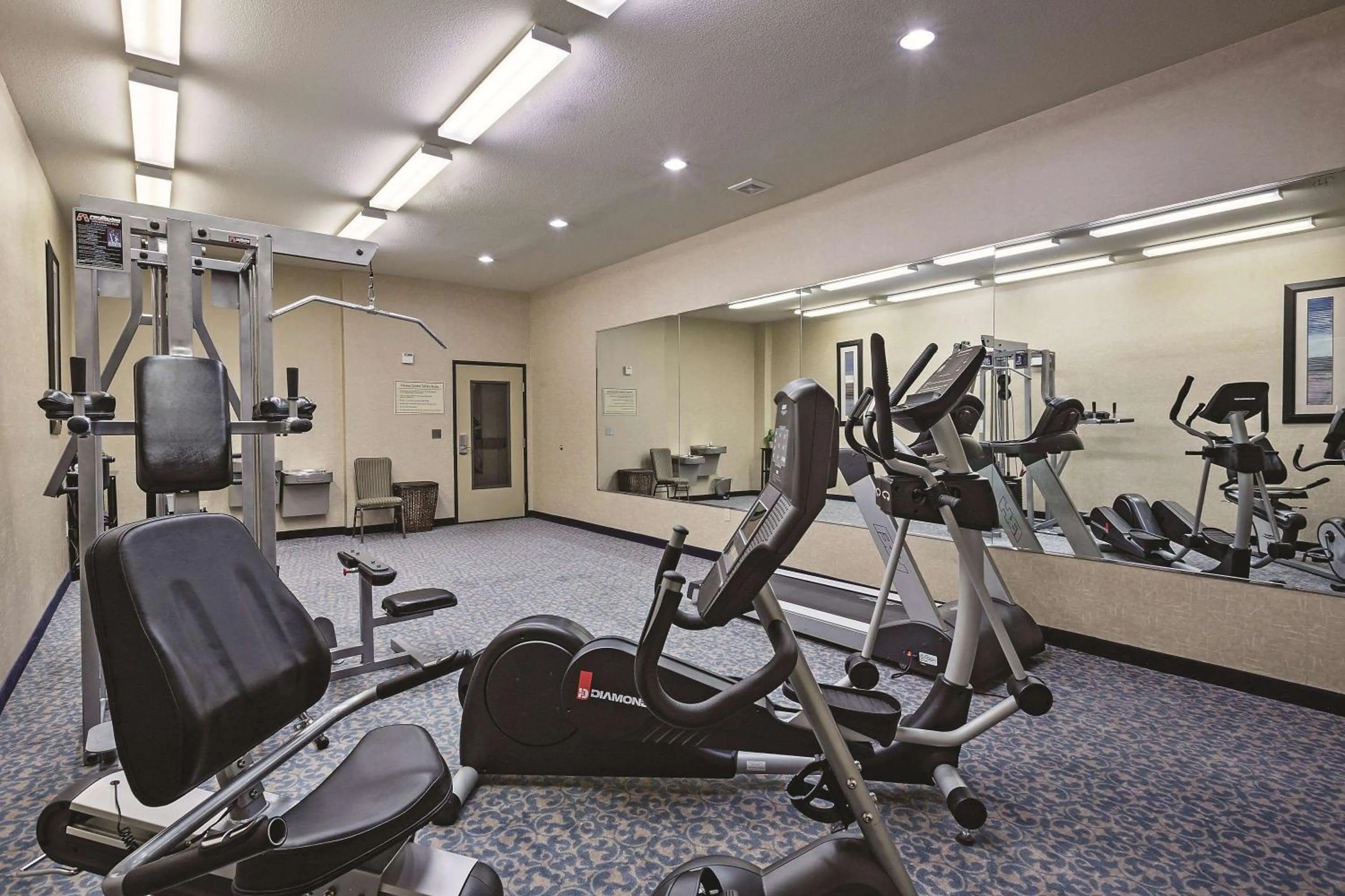 Fitness centre/facilities in La Quinta by Wyndham DFW Airport West - Euless