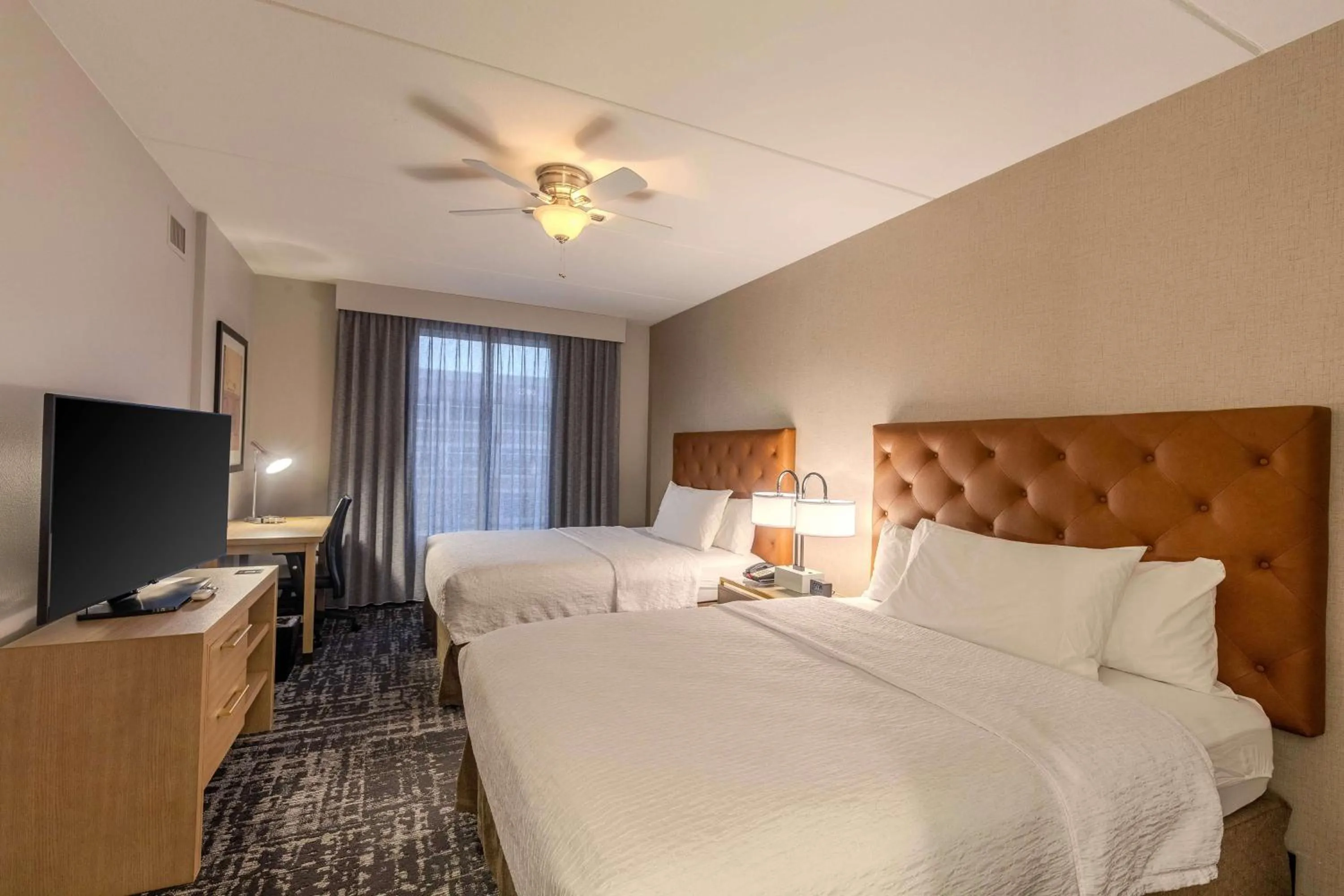 Bedroom, Bed in Homewood Suites - Doylestown