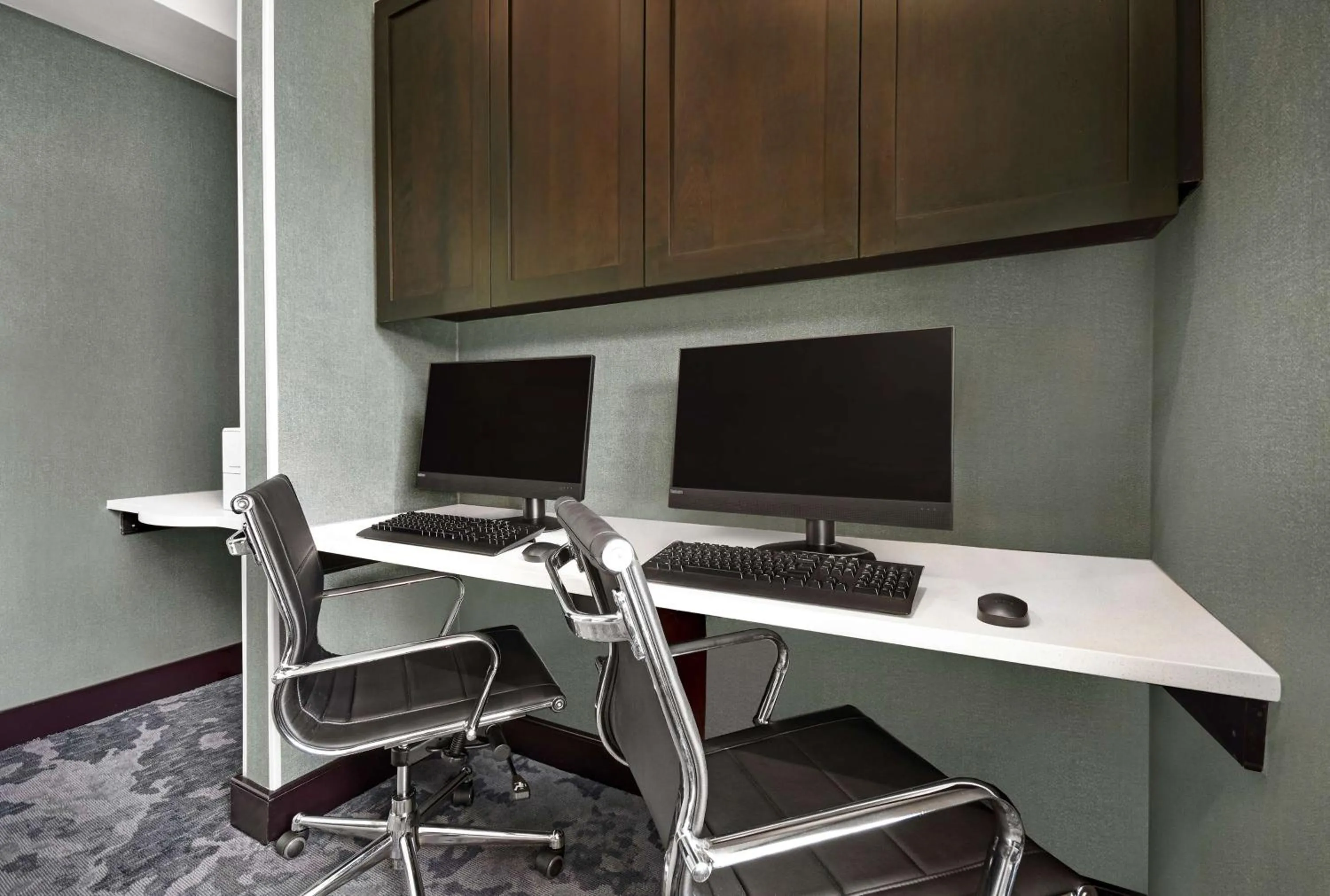 Business facilities in Homewood Suites - Doylestown