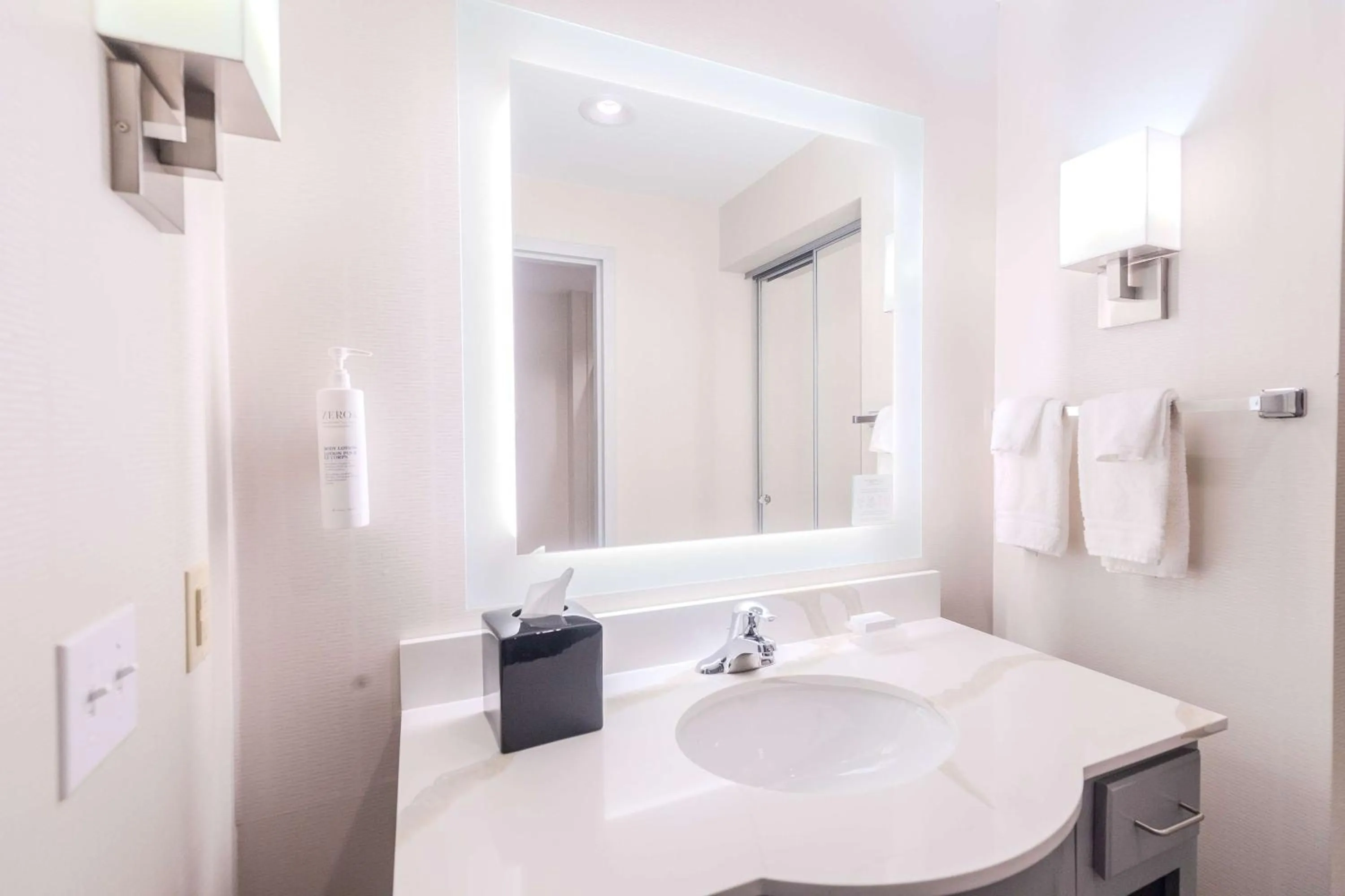 Bathroom in Homewood Suites - Doylestown