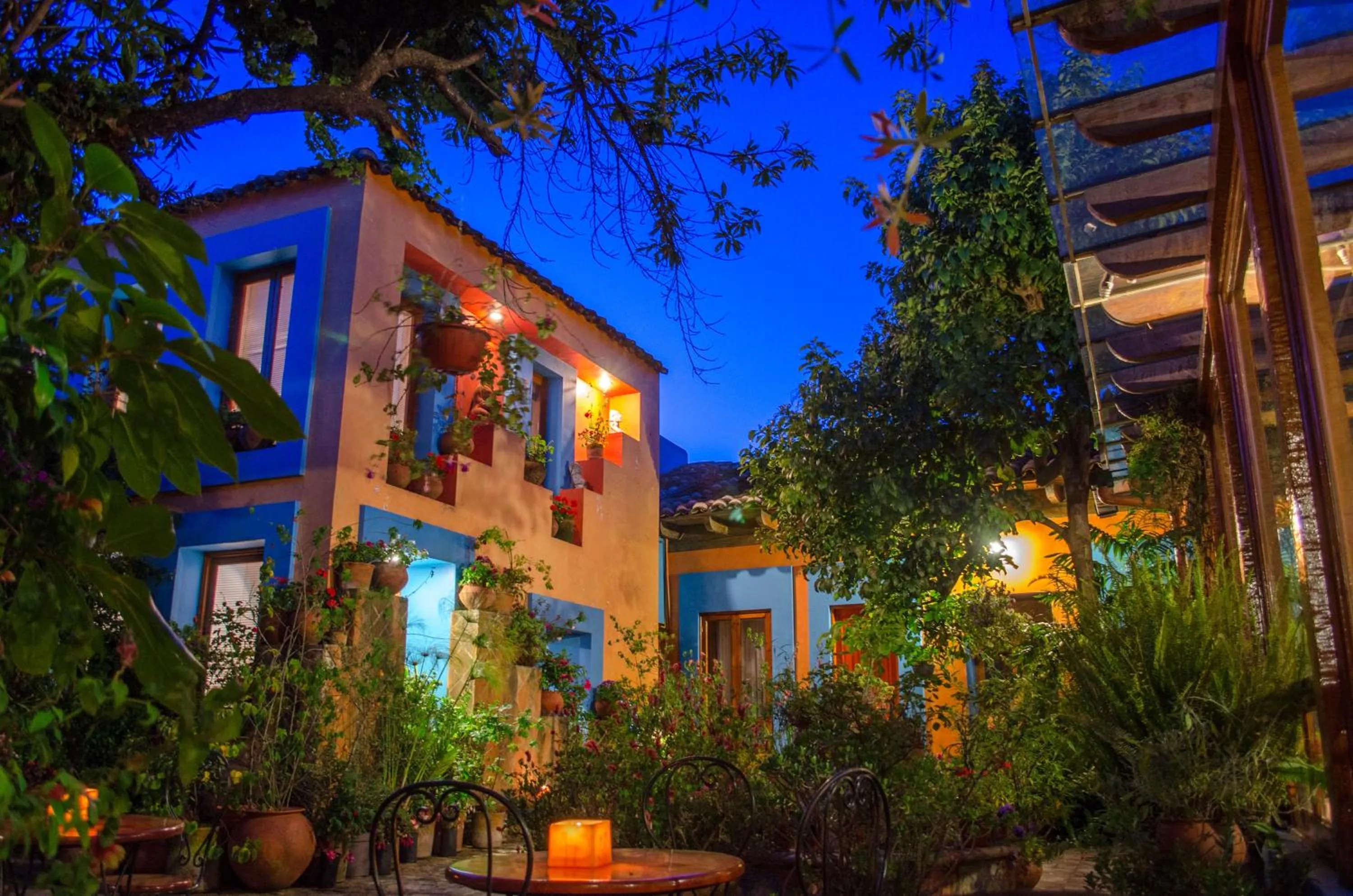 Property Building in Hotel Posada El Paraíso