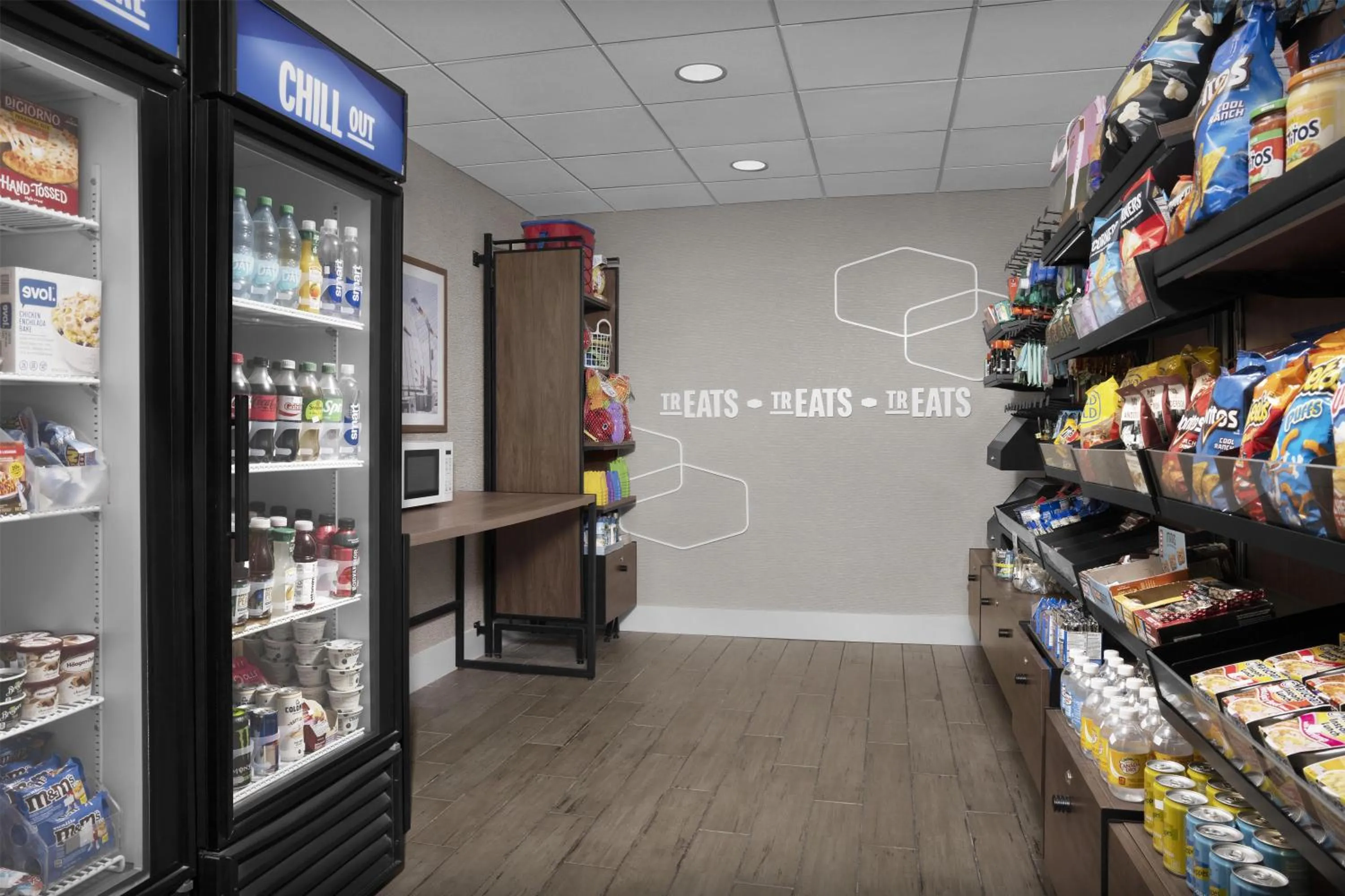 Restaurant/places to eat in Hampton Inn & Suites Ocean City Bayfront-Convention Center