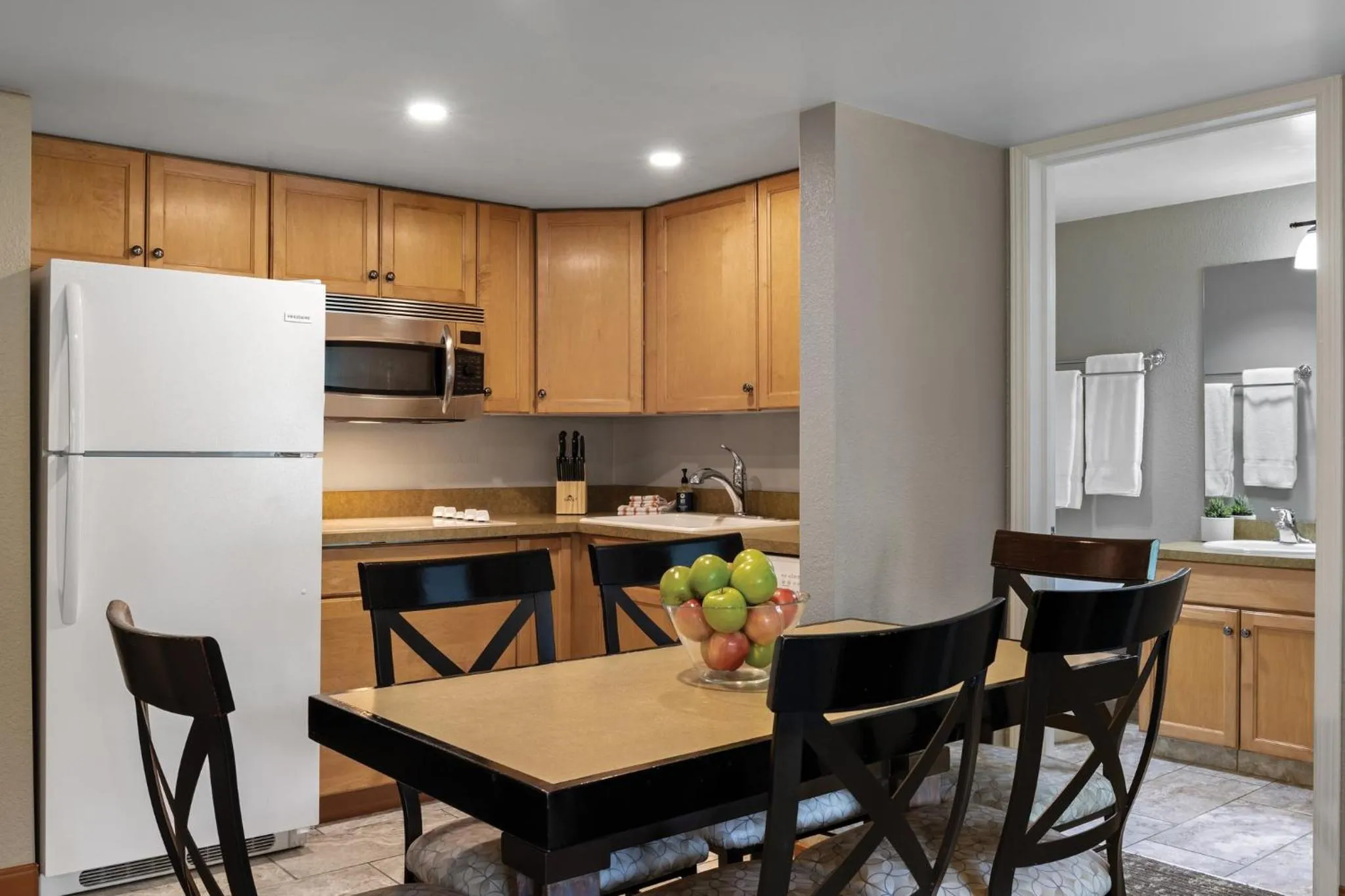 Photo of the whole room in WorldMark Canmore-Banff