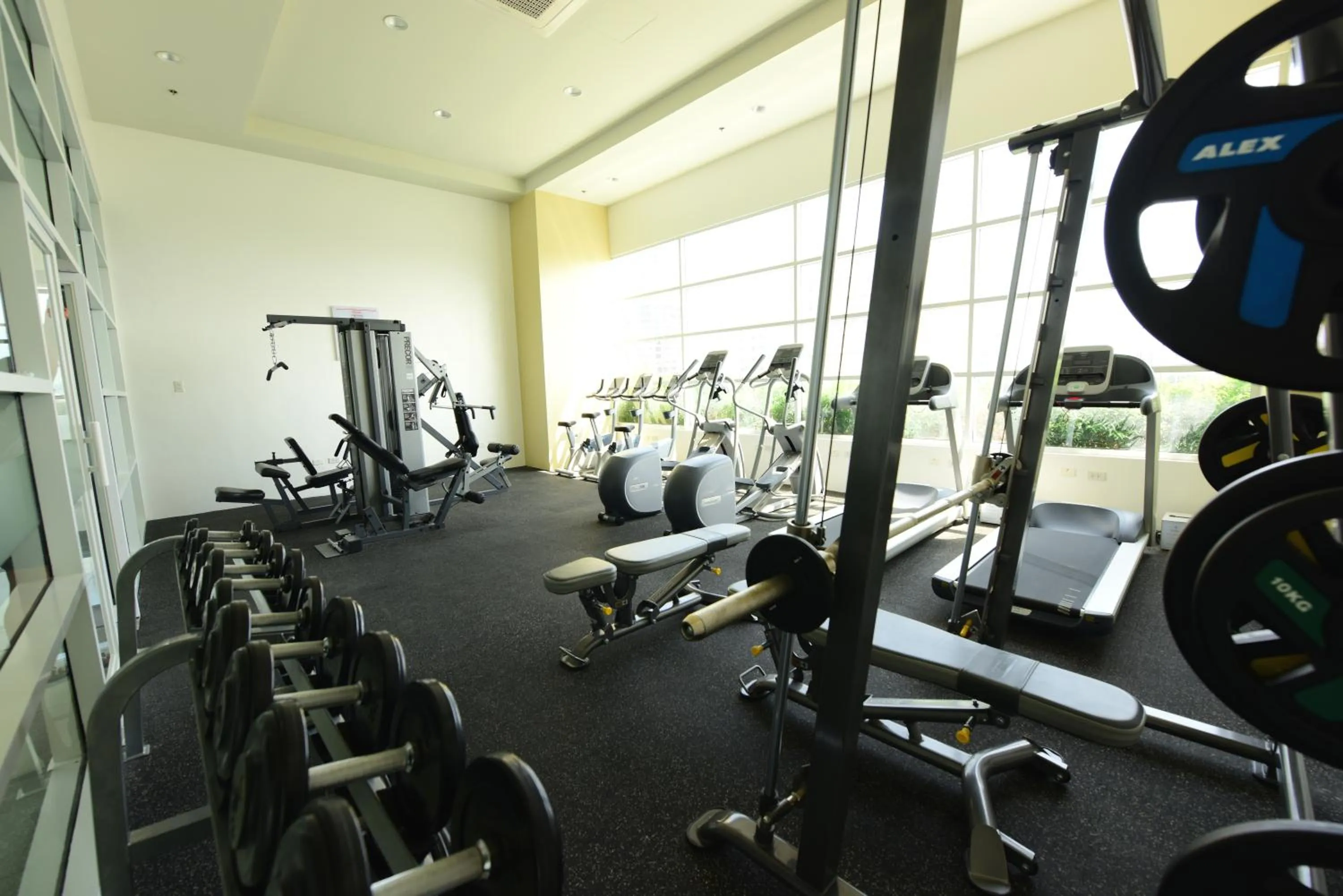 Fitness centre/facilities in Eon Centennial Soho Hotel