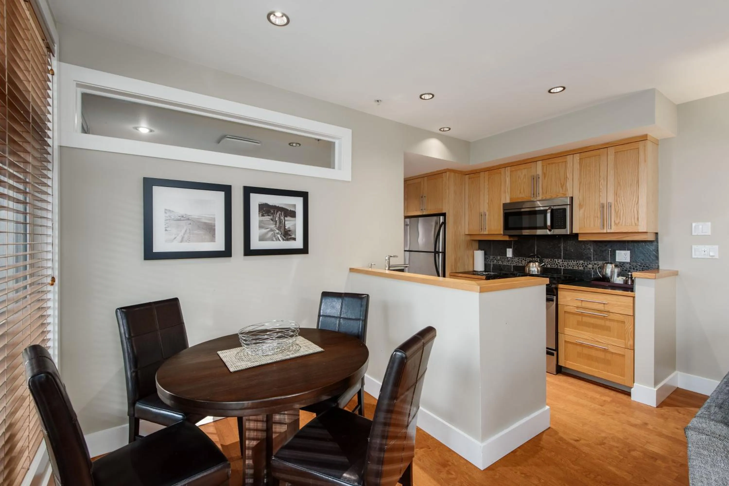 Coffee/tea facilities in Cox Bay Beach Resort