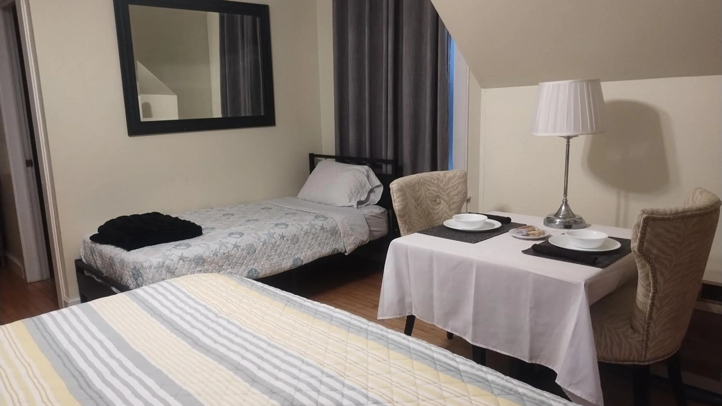 Bed in Auberge Vue d'la Dune - Dune View Inn