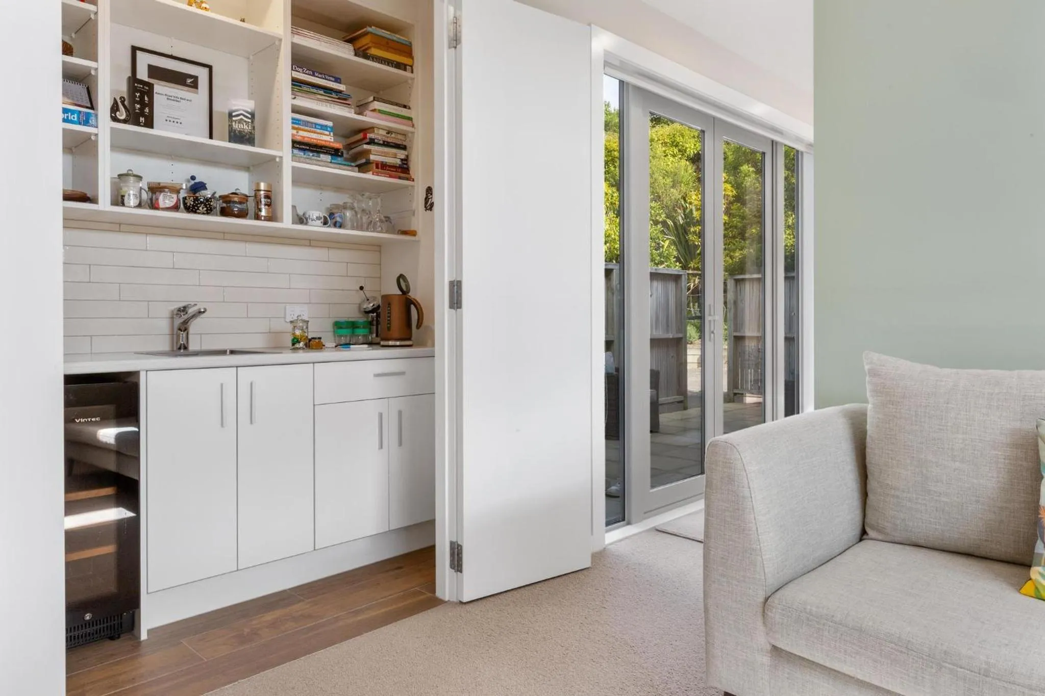 Coffee/tea facilities in Aston Road Villa Bed & Breakfast