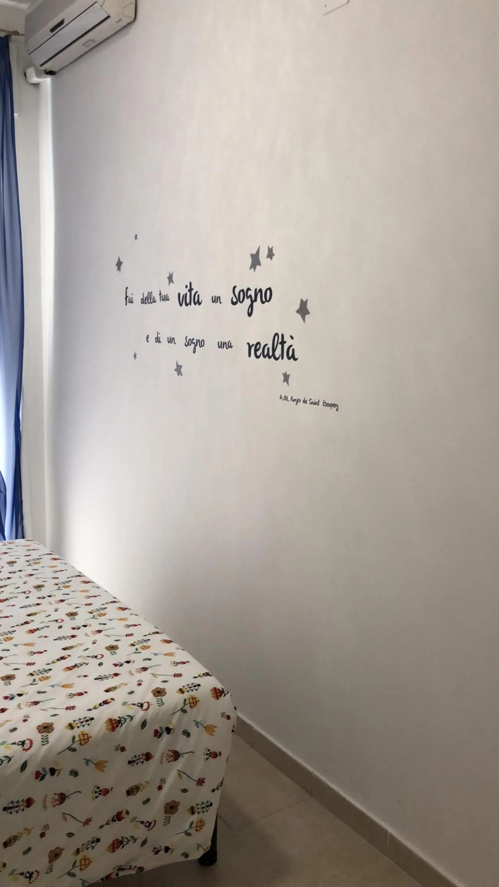 Bedroom in Mare D’amare