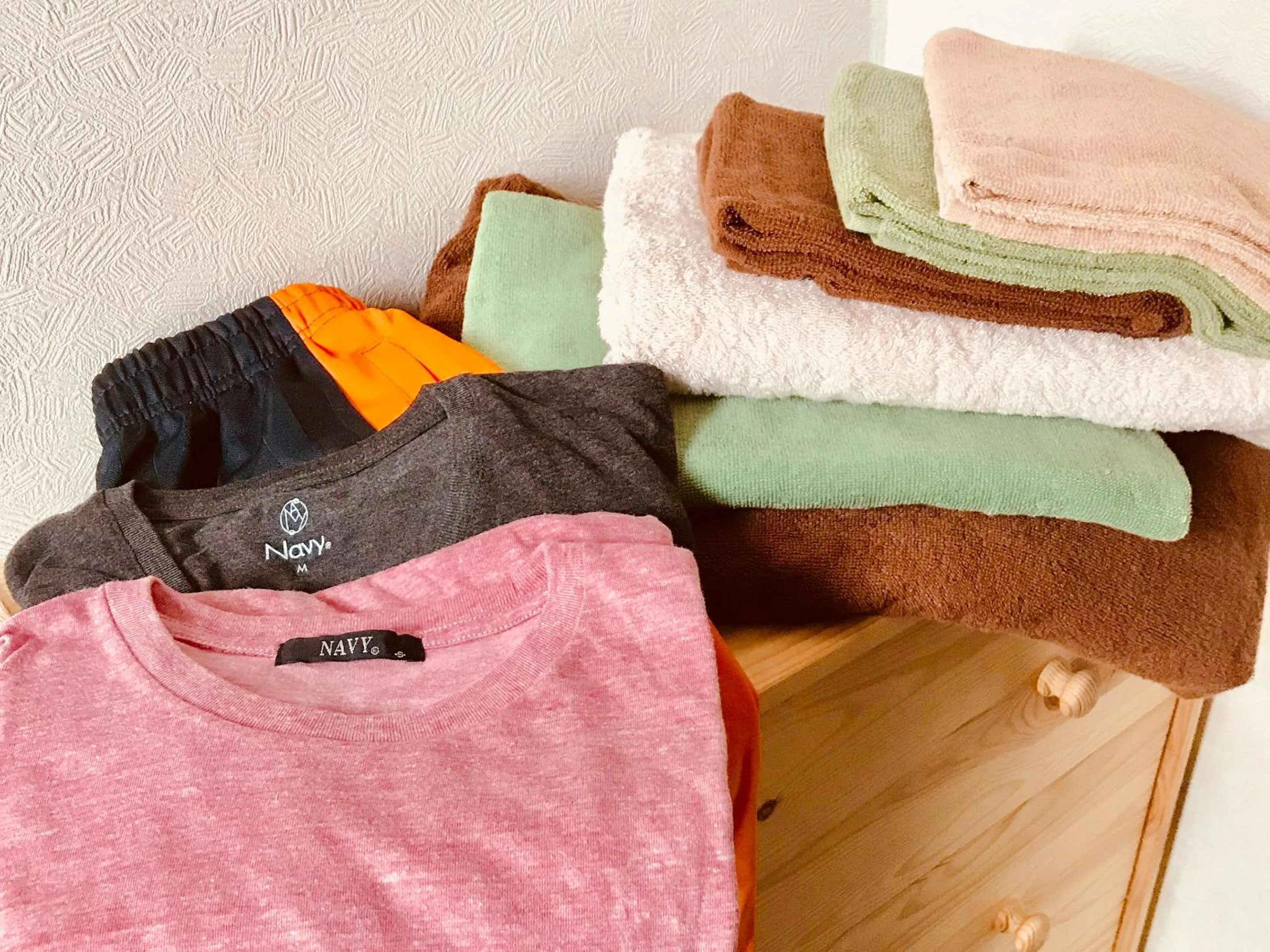 Area and facilities in Tuktuk House