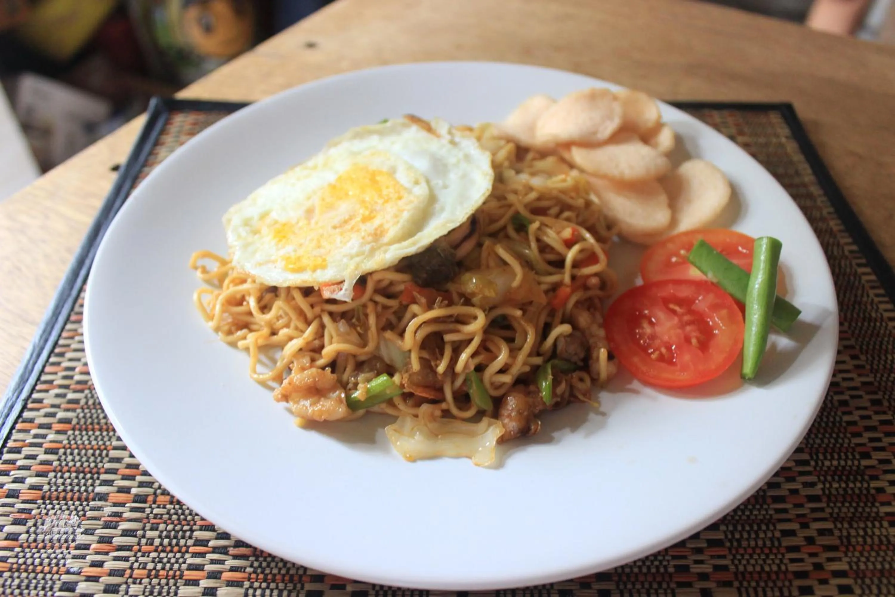 Food in Pattri Garden Lembongan