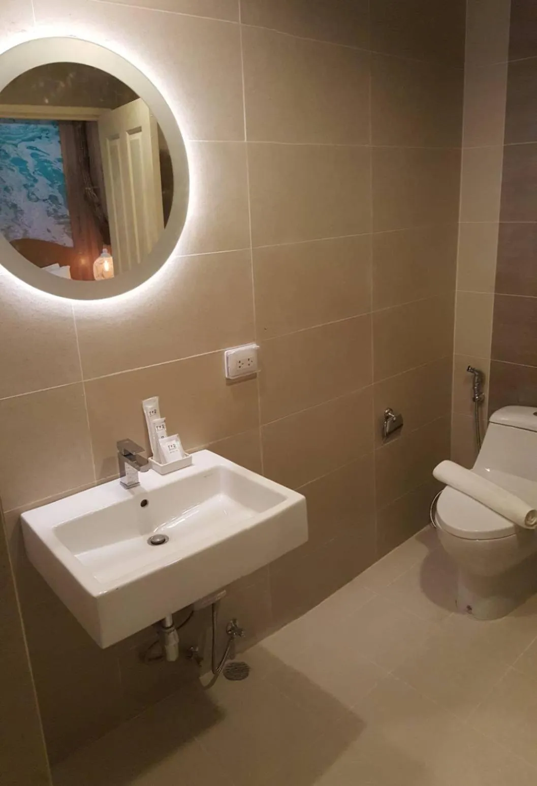 Shower in T2 Jomtien Pattaya