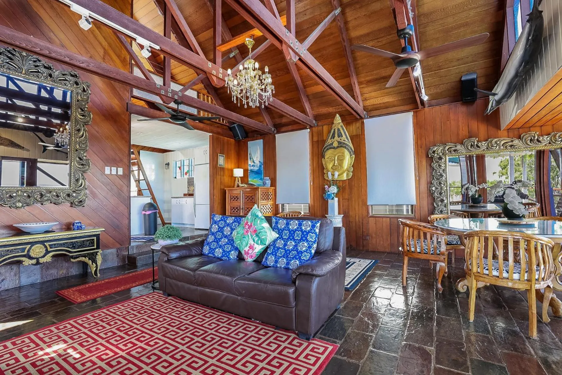 Living room in 1770 Sovereign Lodge Retreat