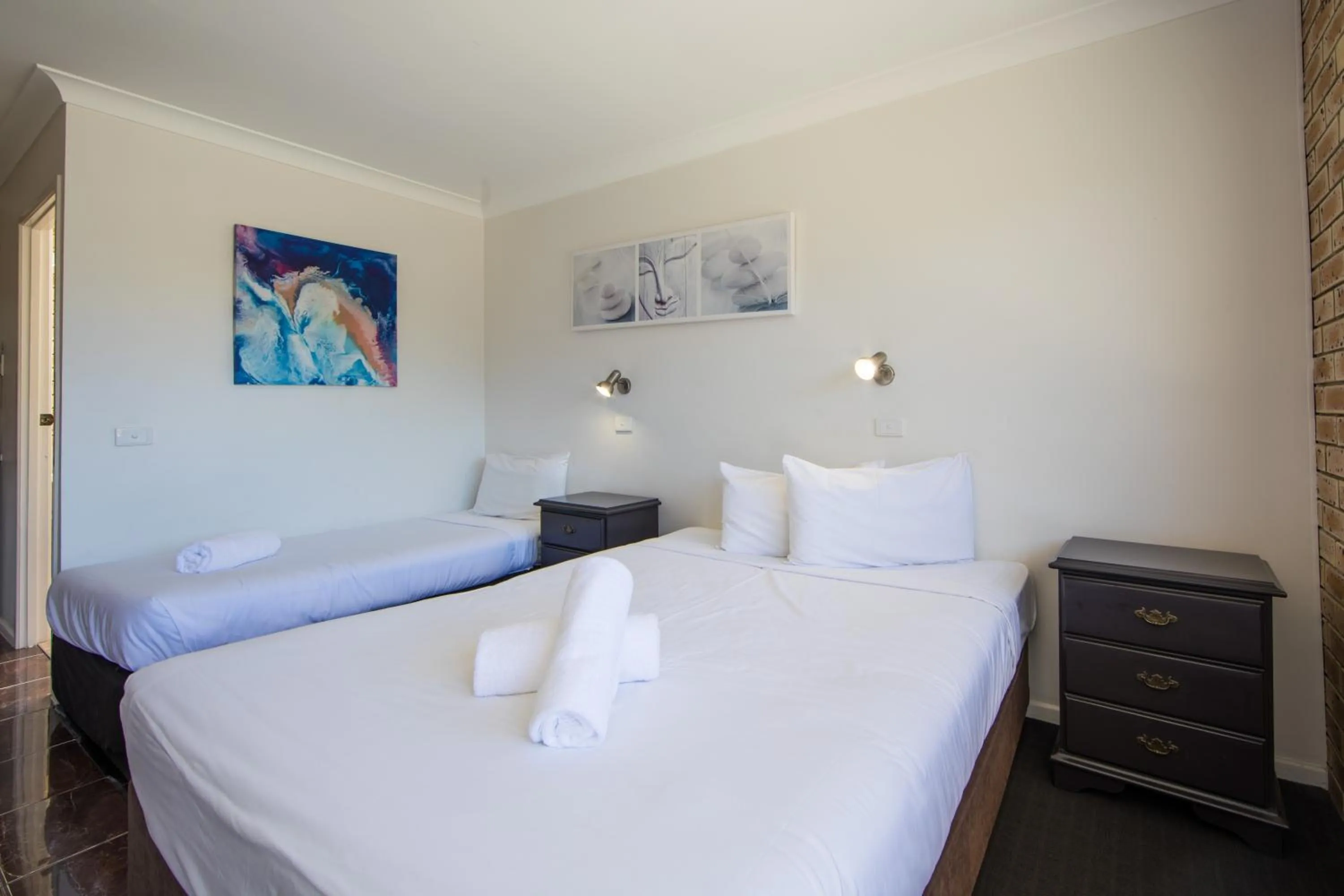 Bedroom, Bed in Caboolture Motel