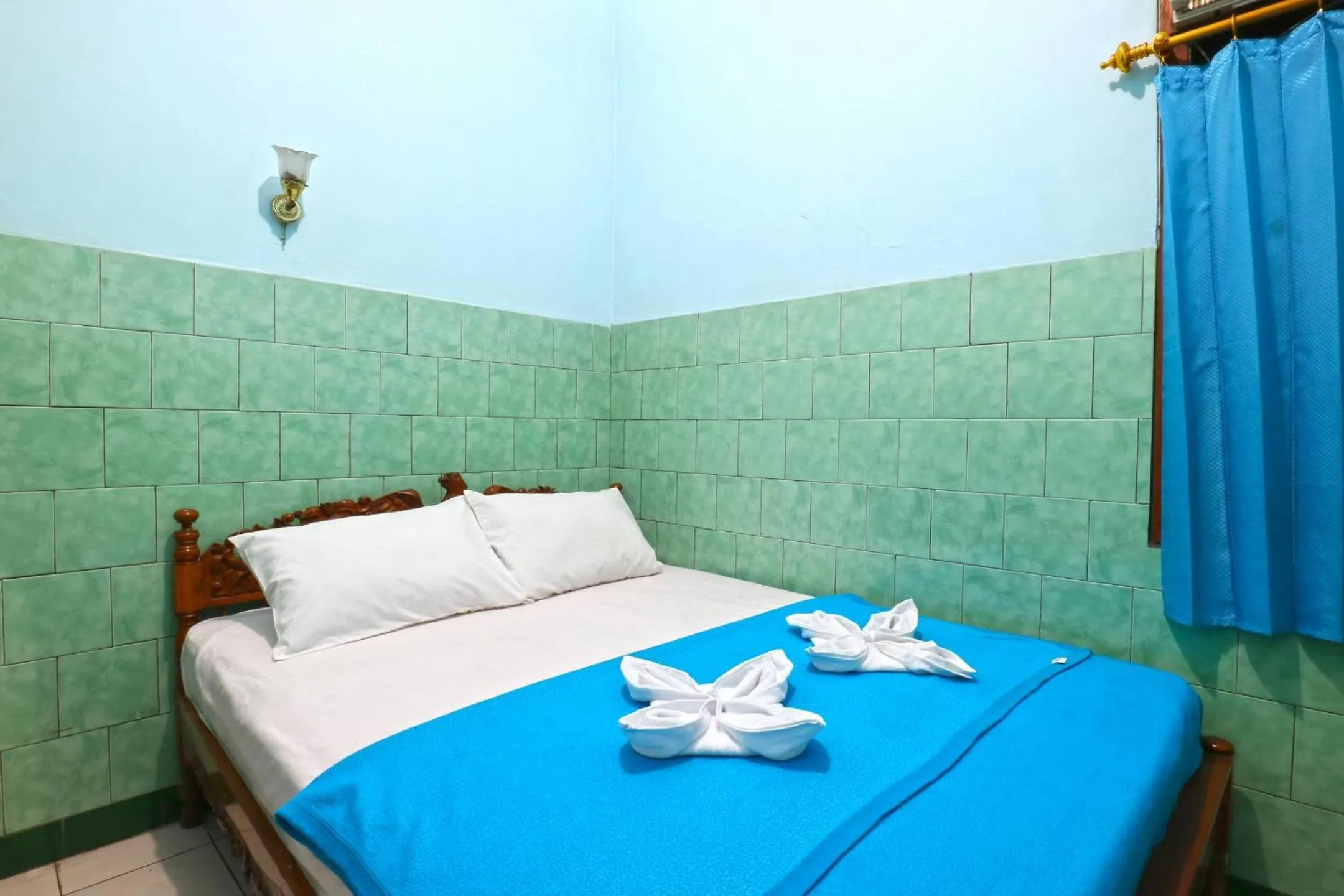 Bedroom, Bed in Hotel Setia Budi