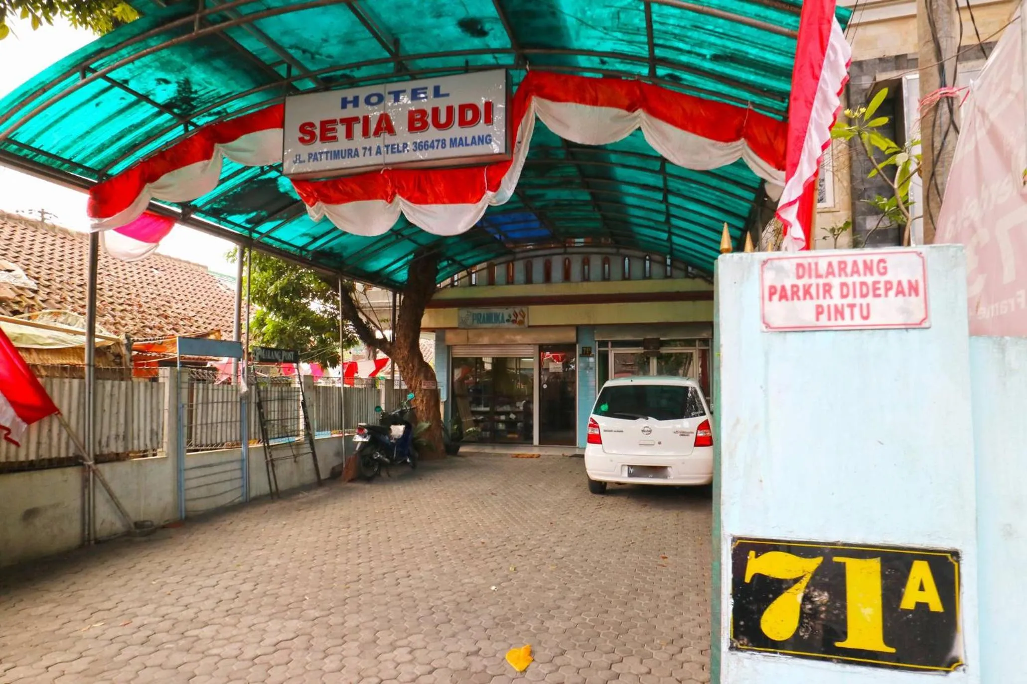 Property building in Hotel Setia Budi