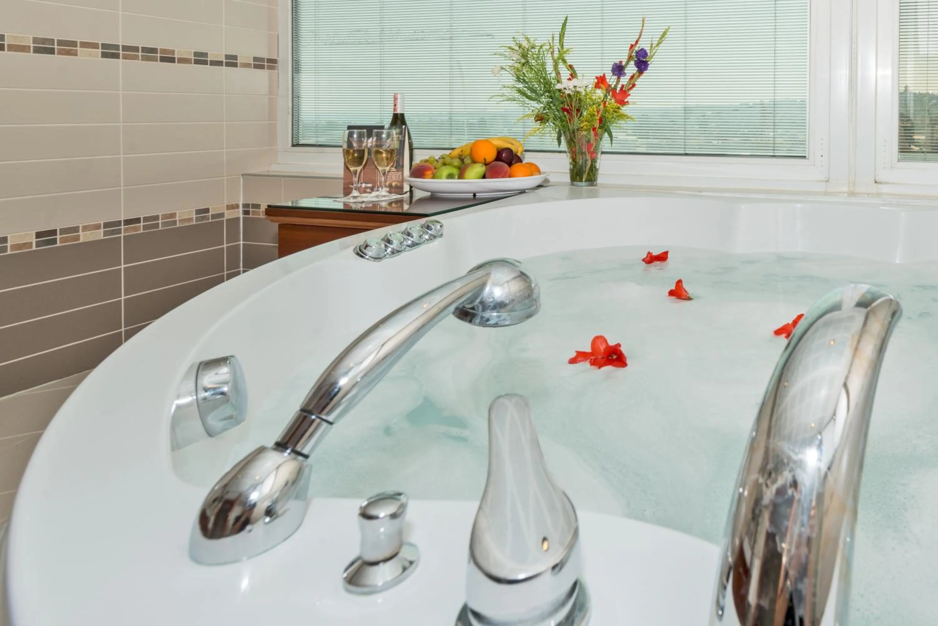 Bathroom in Vatan Asur Hotel