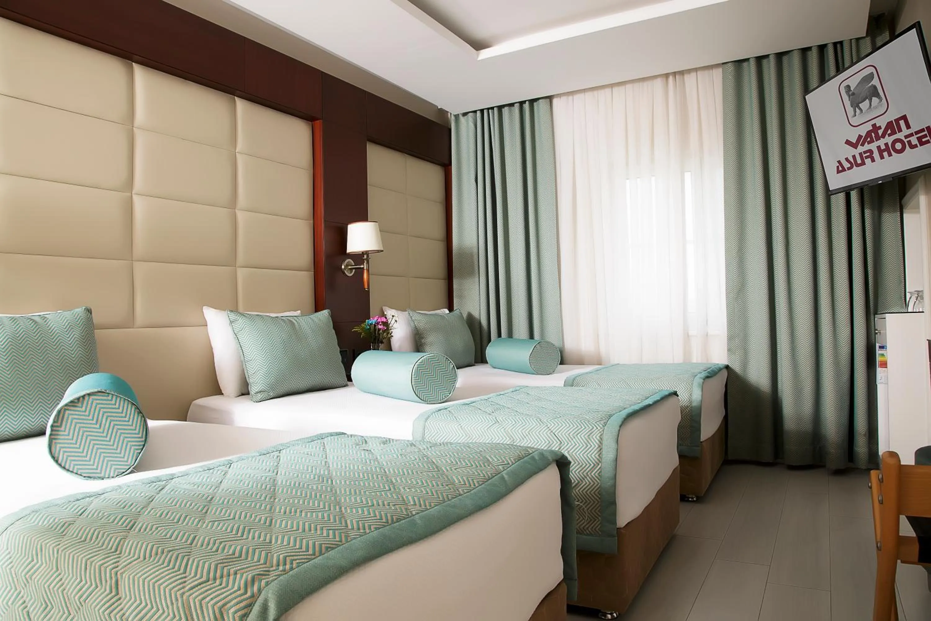 Photo of the whole room, Bed in Vatan Asur Hotel