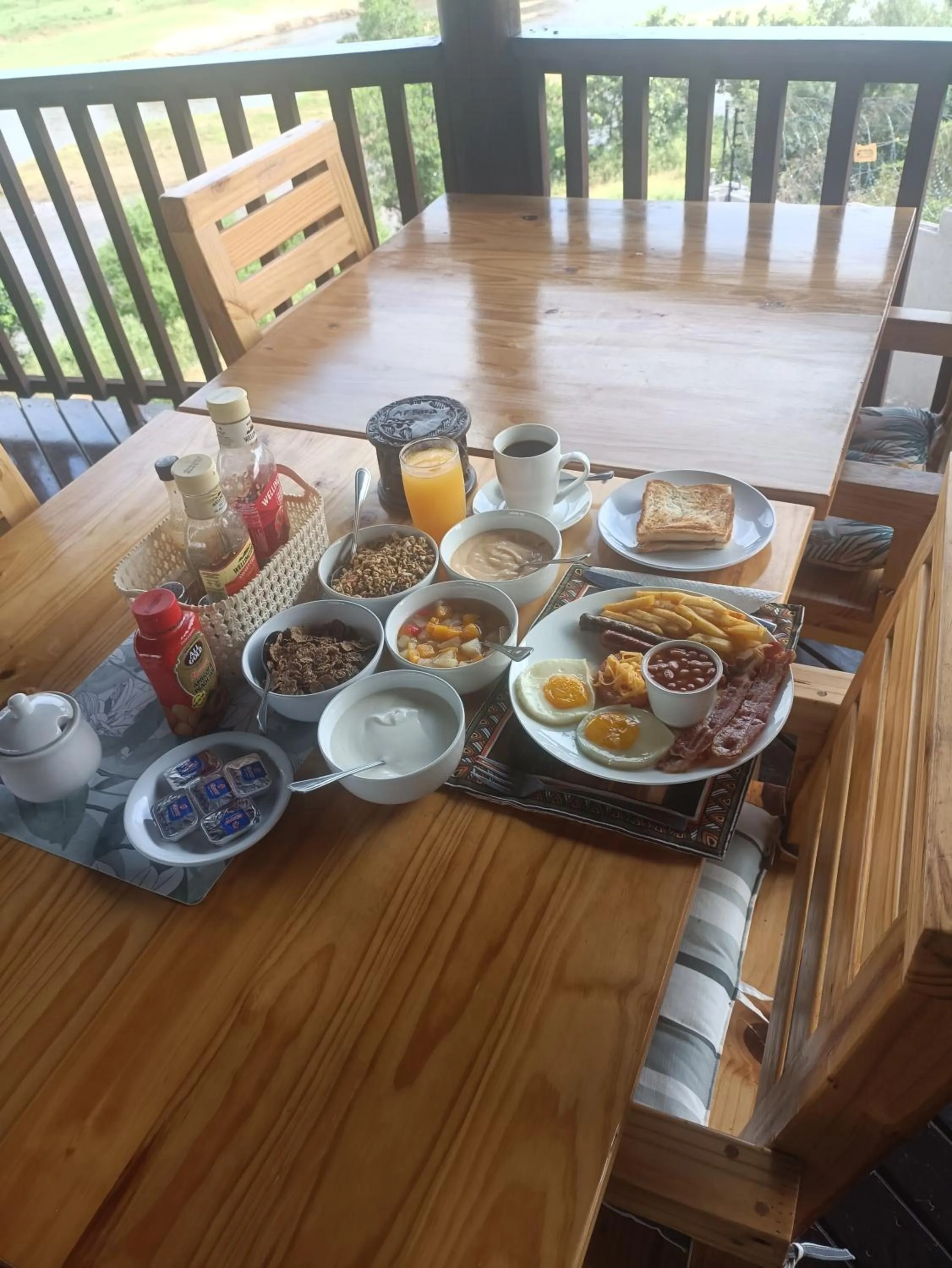 Breakfast in Riverview Inn