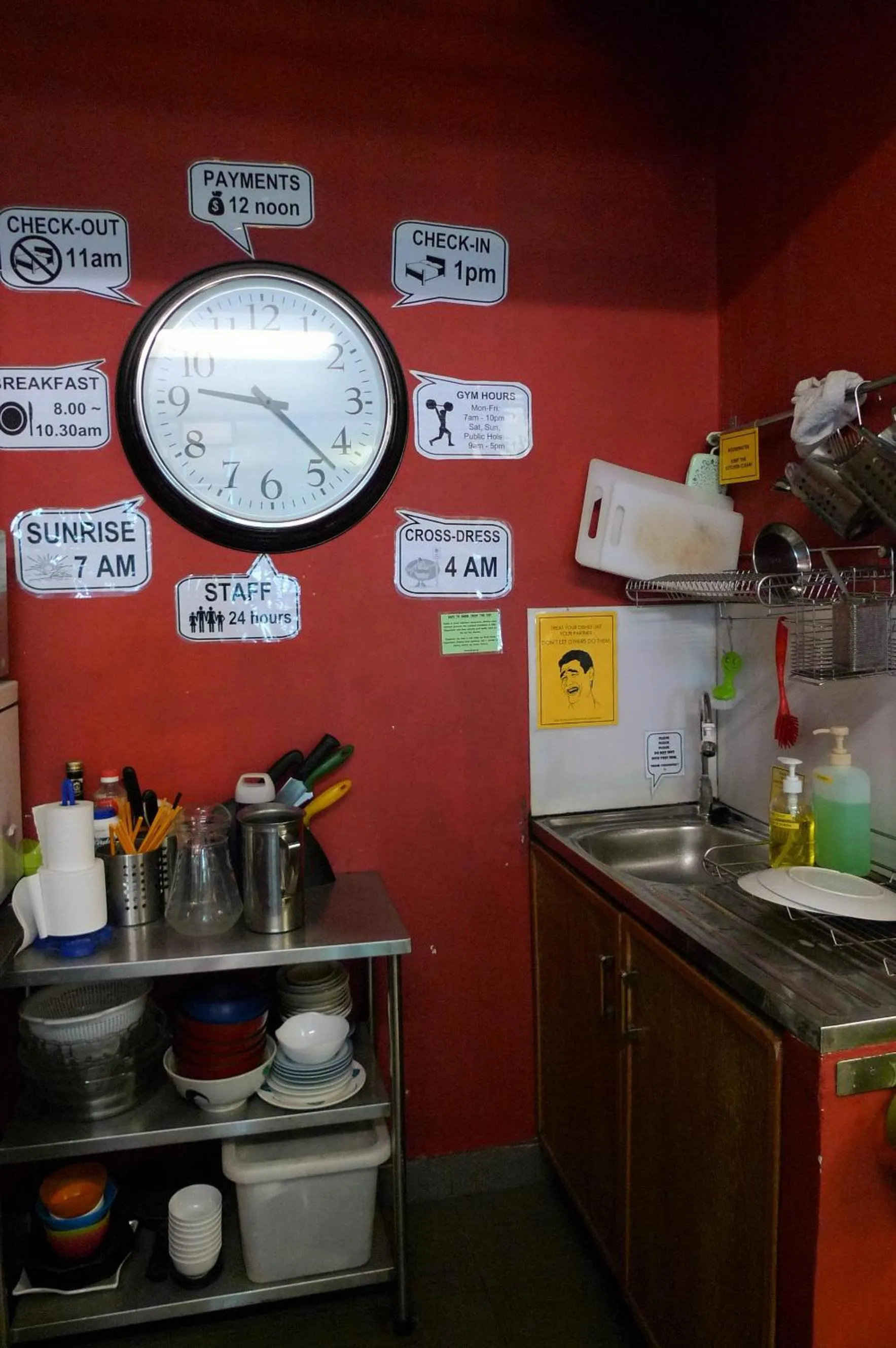 Communal kitchen in Betel Box Backpackers Hostel