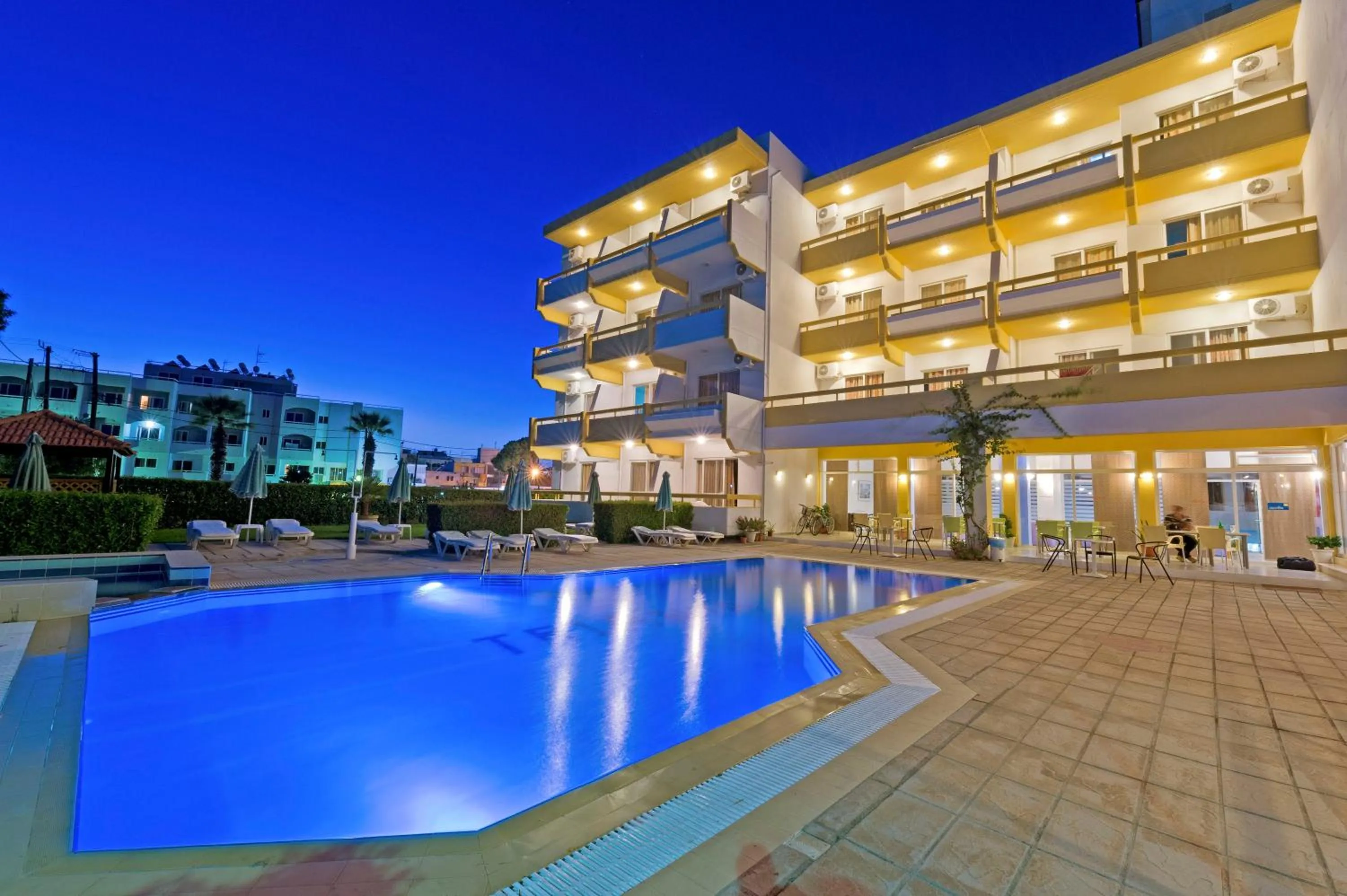 Garden in Trianta Hotel Apartments