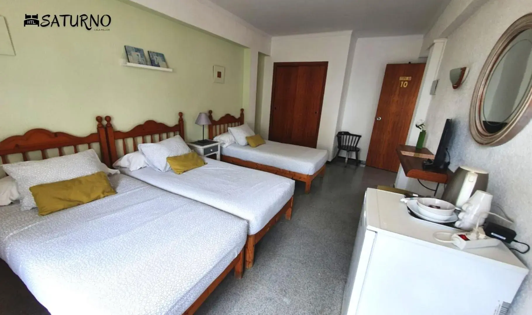 Triple Room in Saturno Triple Room in Saturno