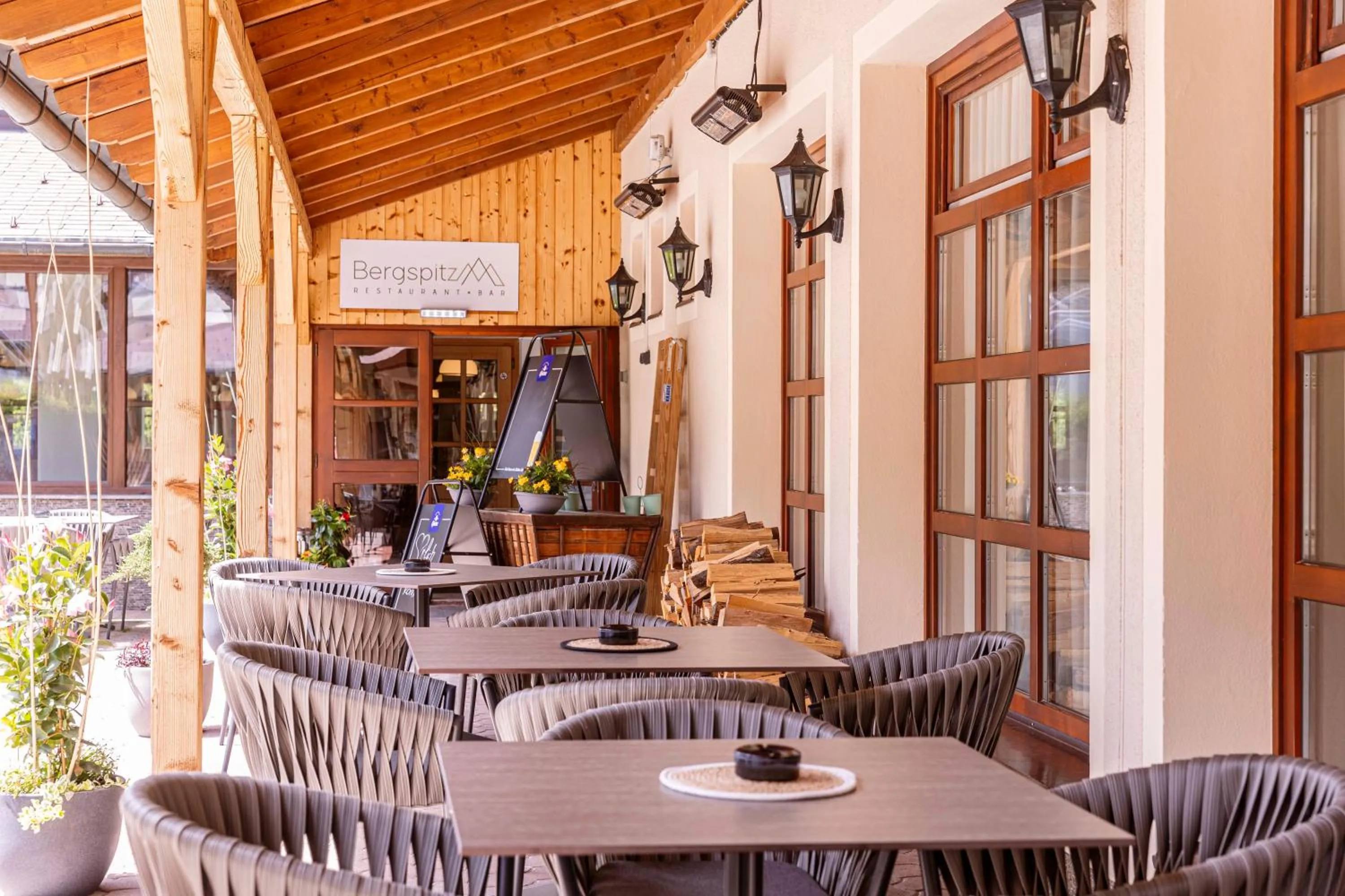 Restaurant/places to eat in Bergresort Gerlitzen by ALPS RESORTS